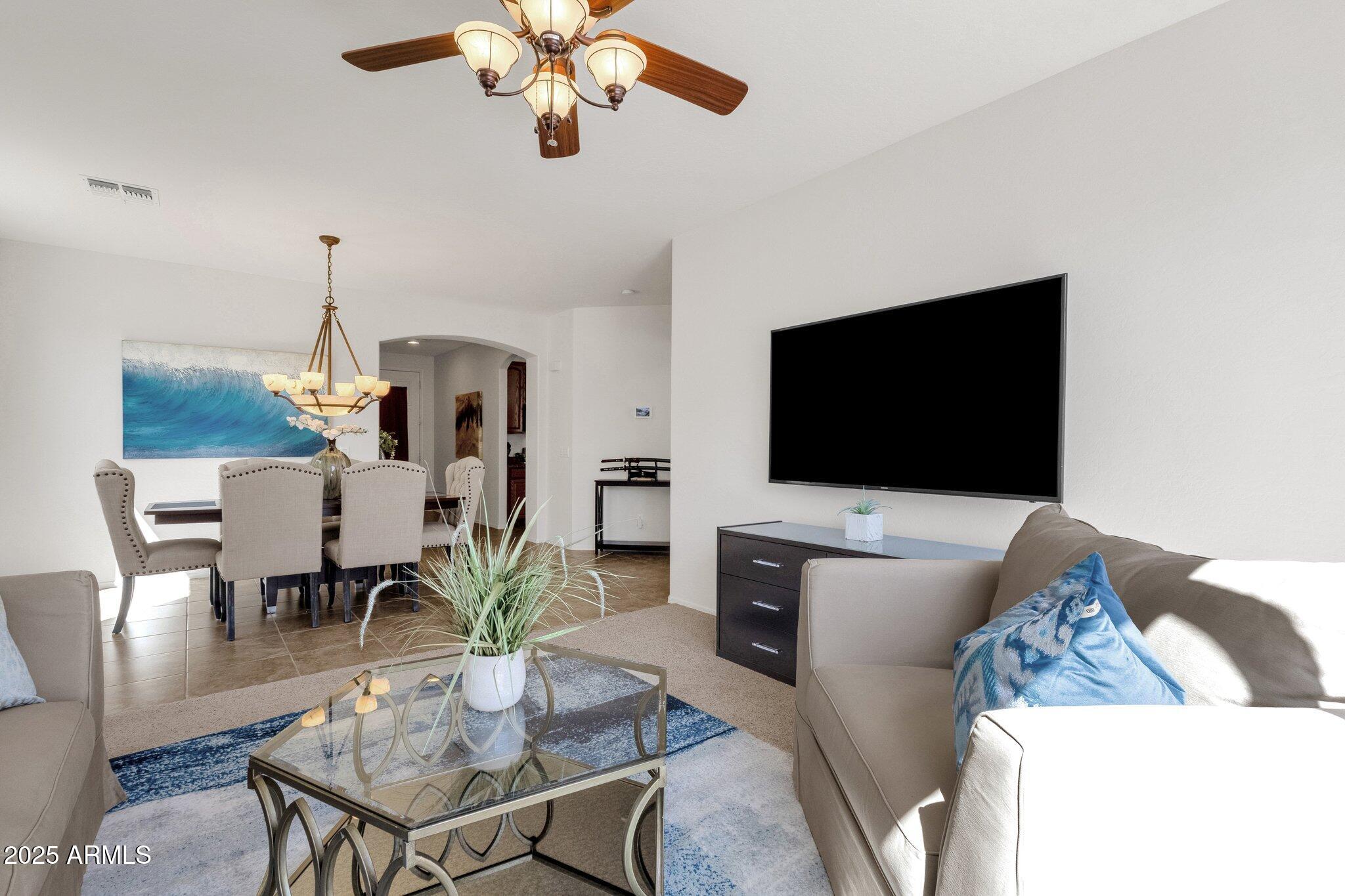 2417 W APACHE RAIN Road