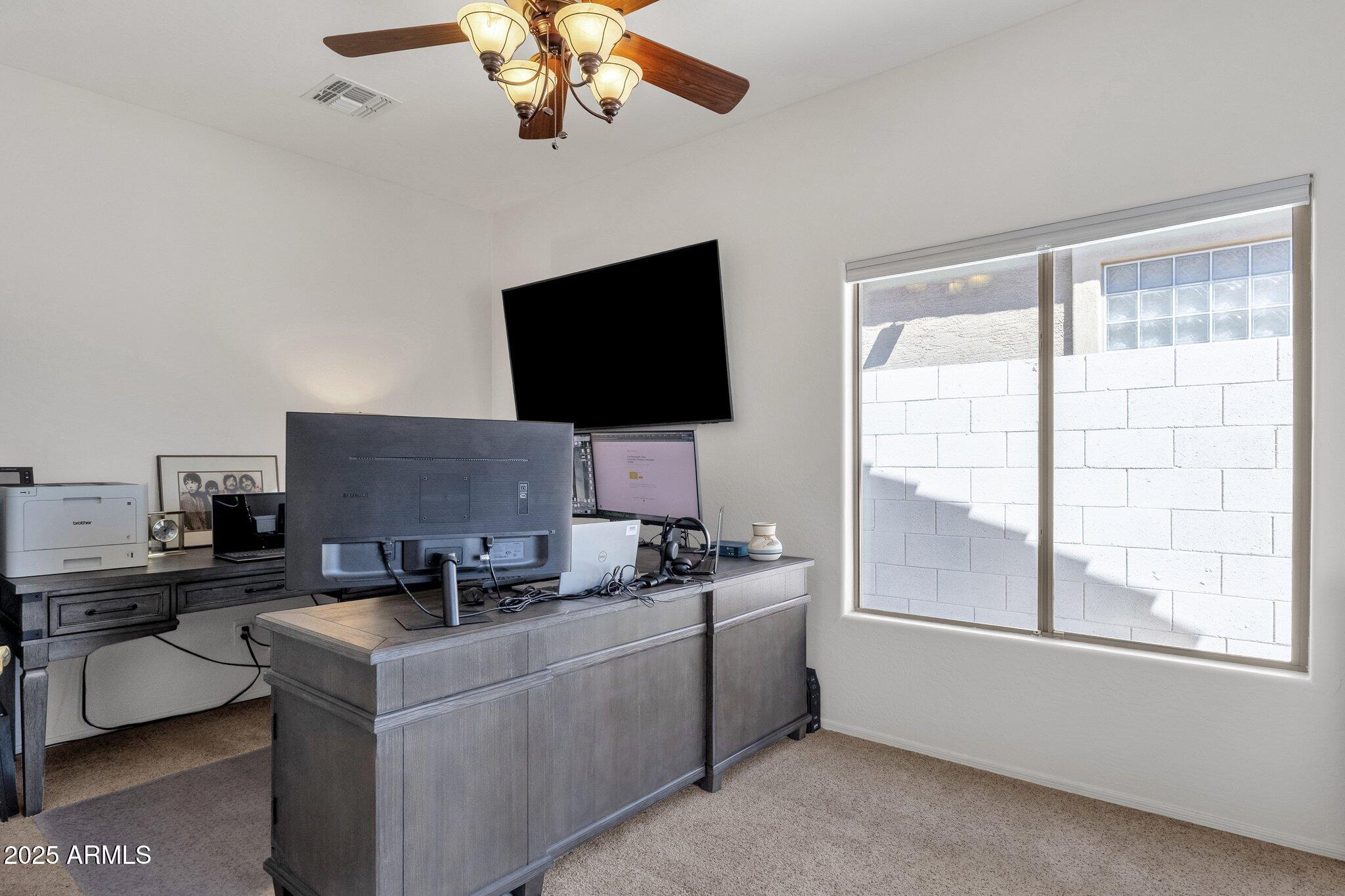 2417 W APACHE RAIN Road