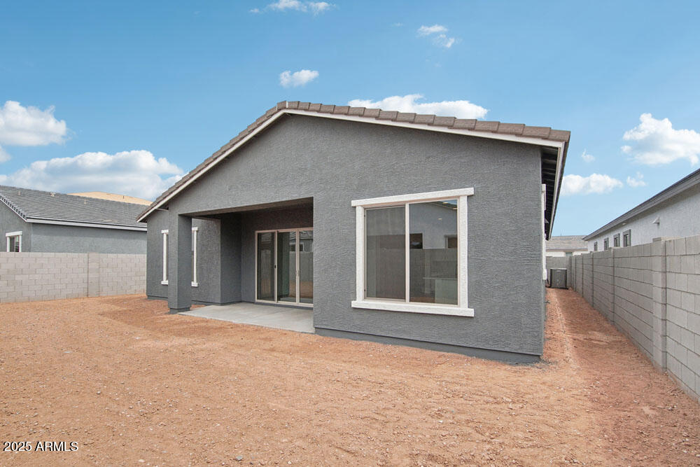 11432 E UTOPIA Avenue