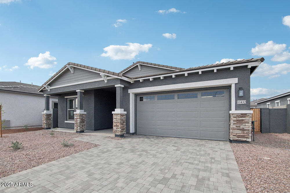 11432 E UTOPIA Avenue