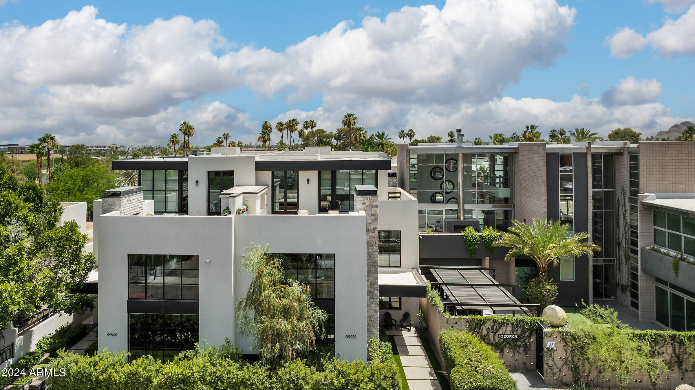 6933 E 1ST Street, B