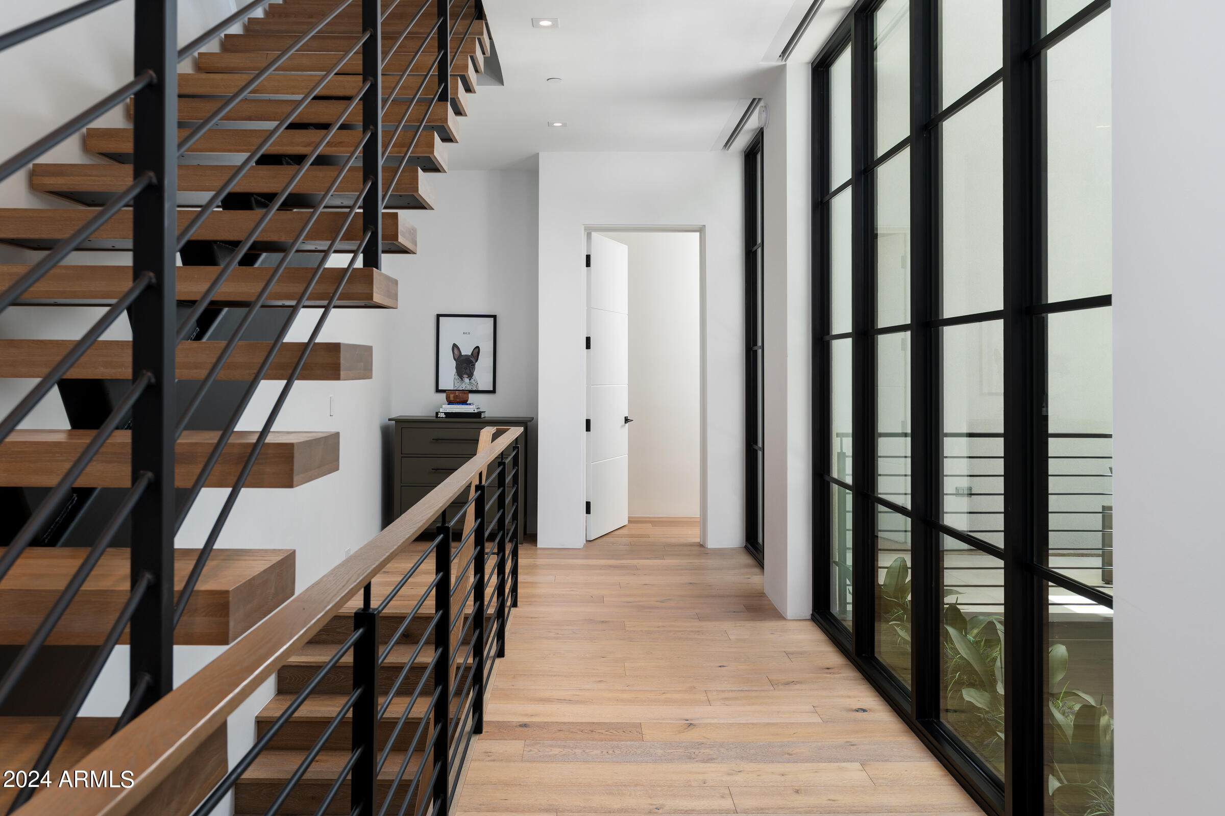 6933 E 1ST Street, B