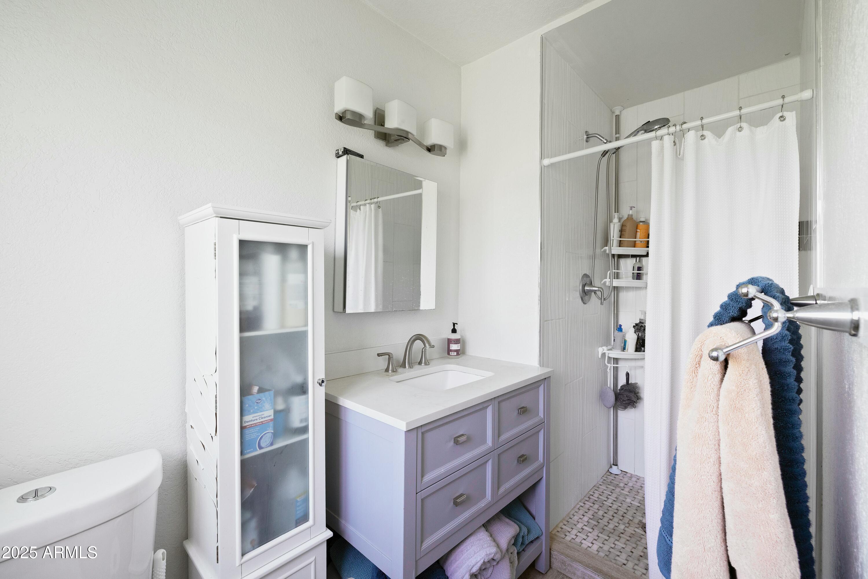 4332 E Calle Redonda Street