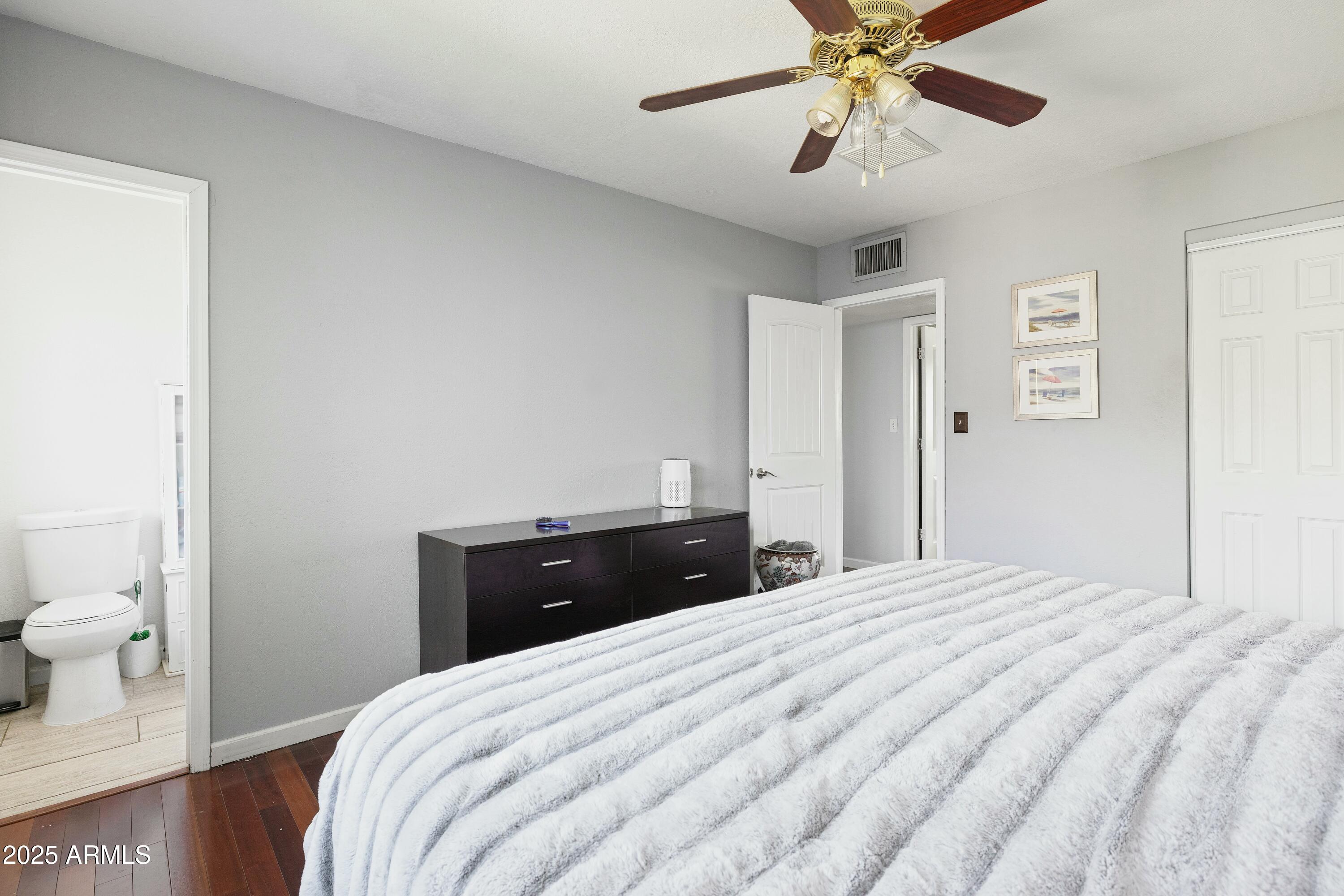 4332 E Calle Redonda Street