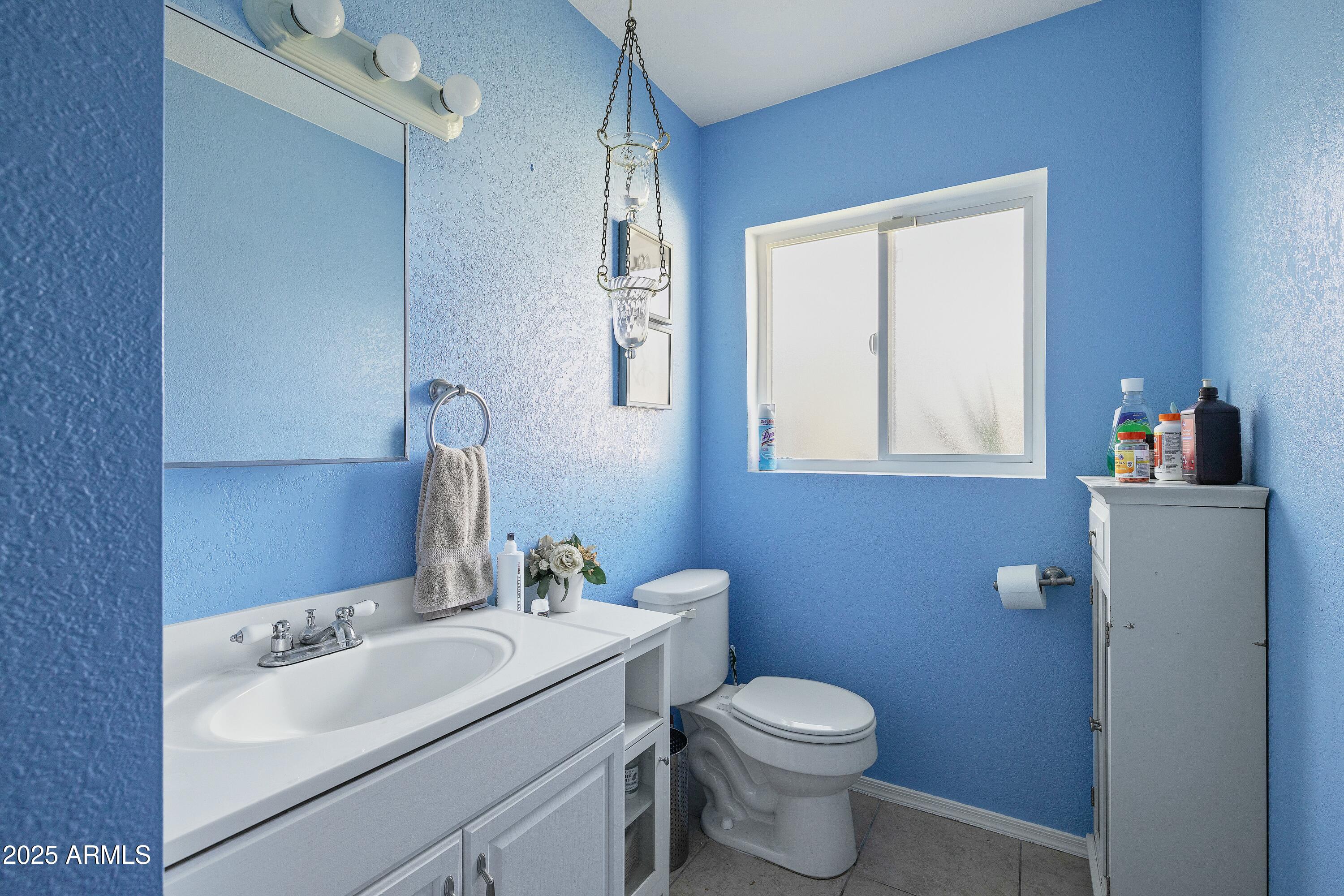 4332 E Calle Redonda Street