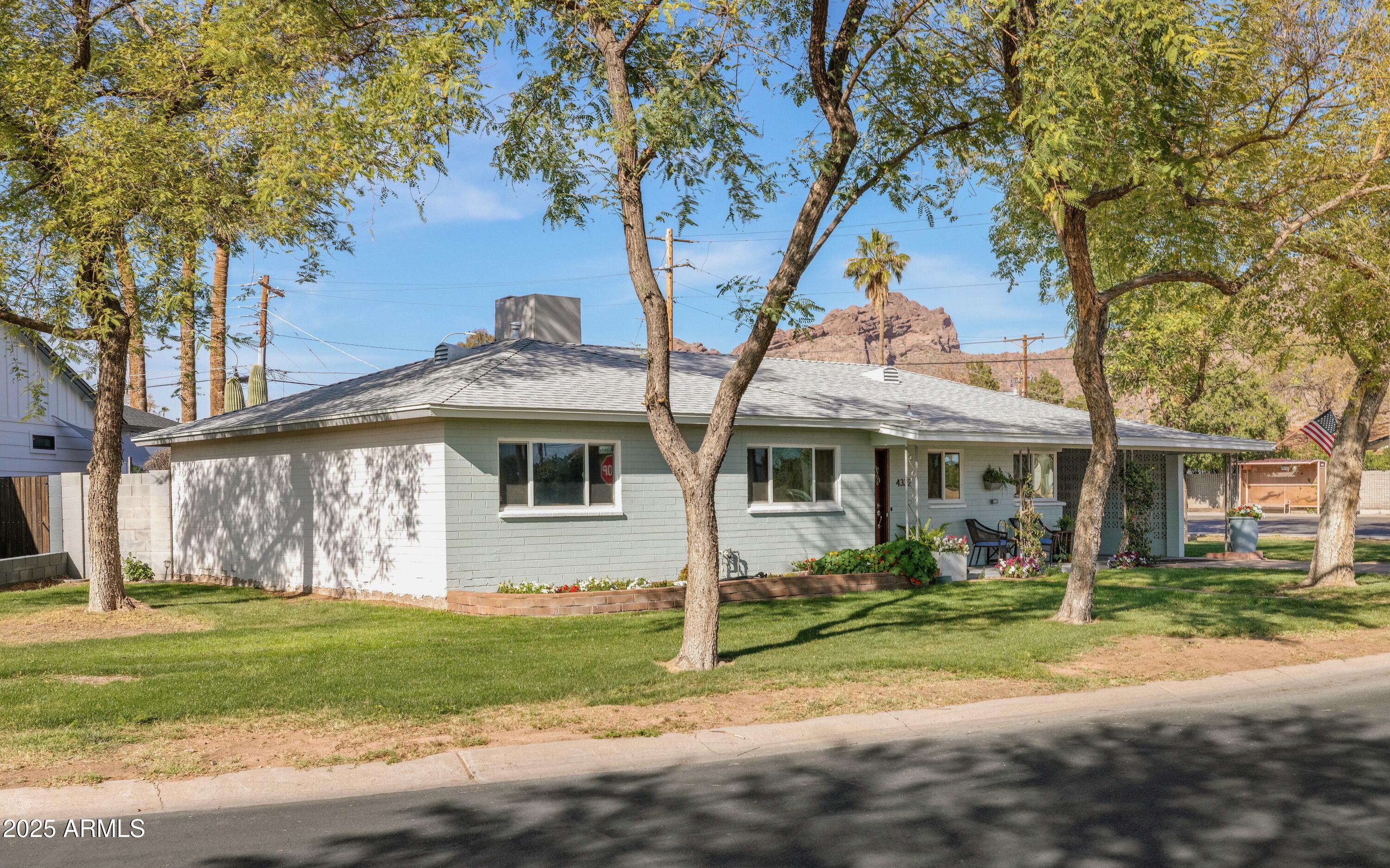 4332 E Calle Redonda Street