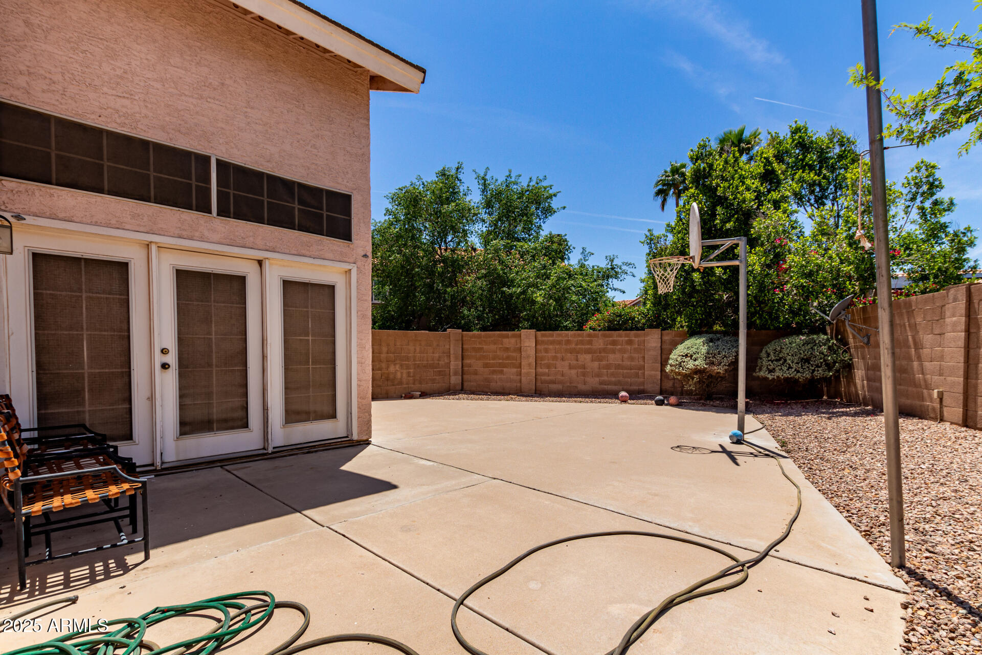 4302 E MOUNTAIN VISTA Drive