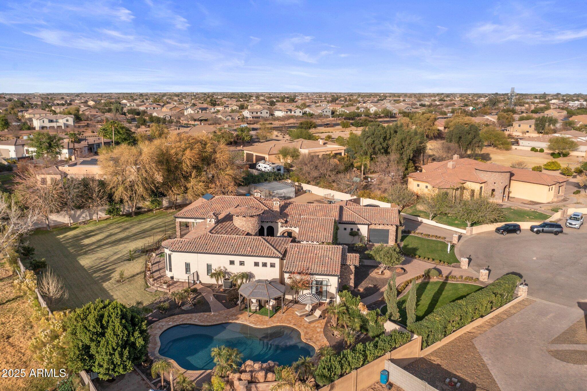 2782 E CITADEL Court