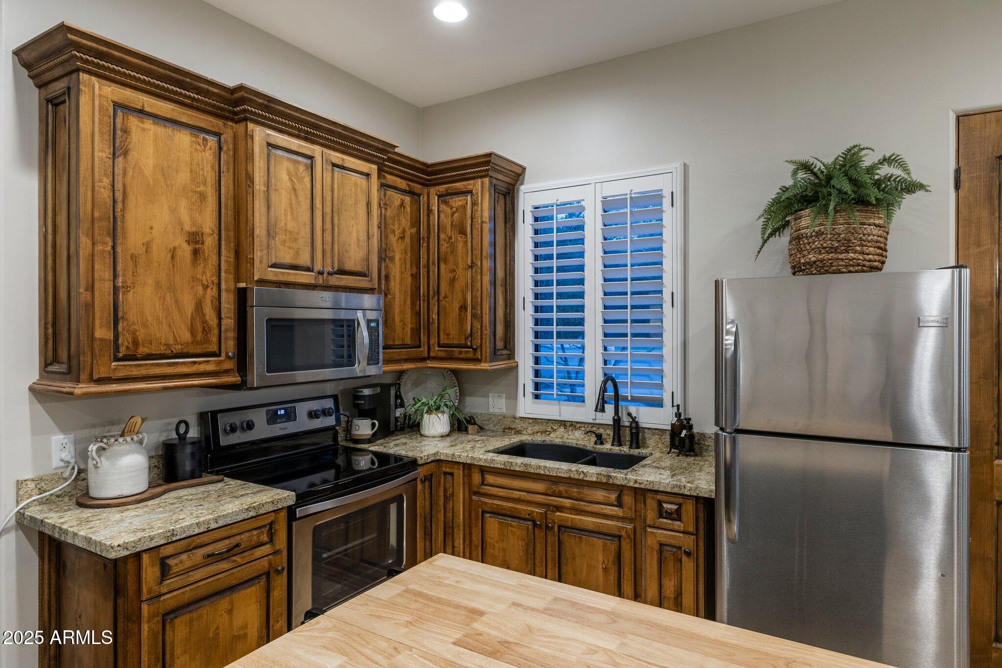 2782 E CITADEL Court
