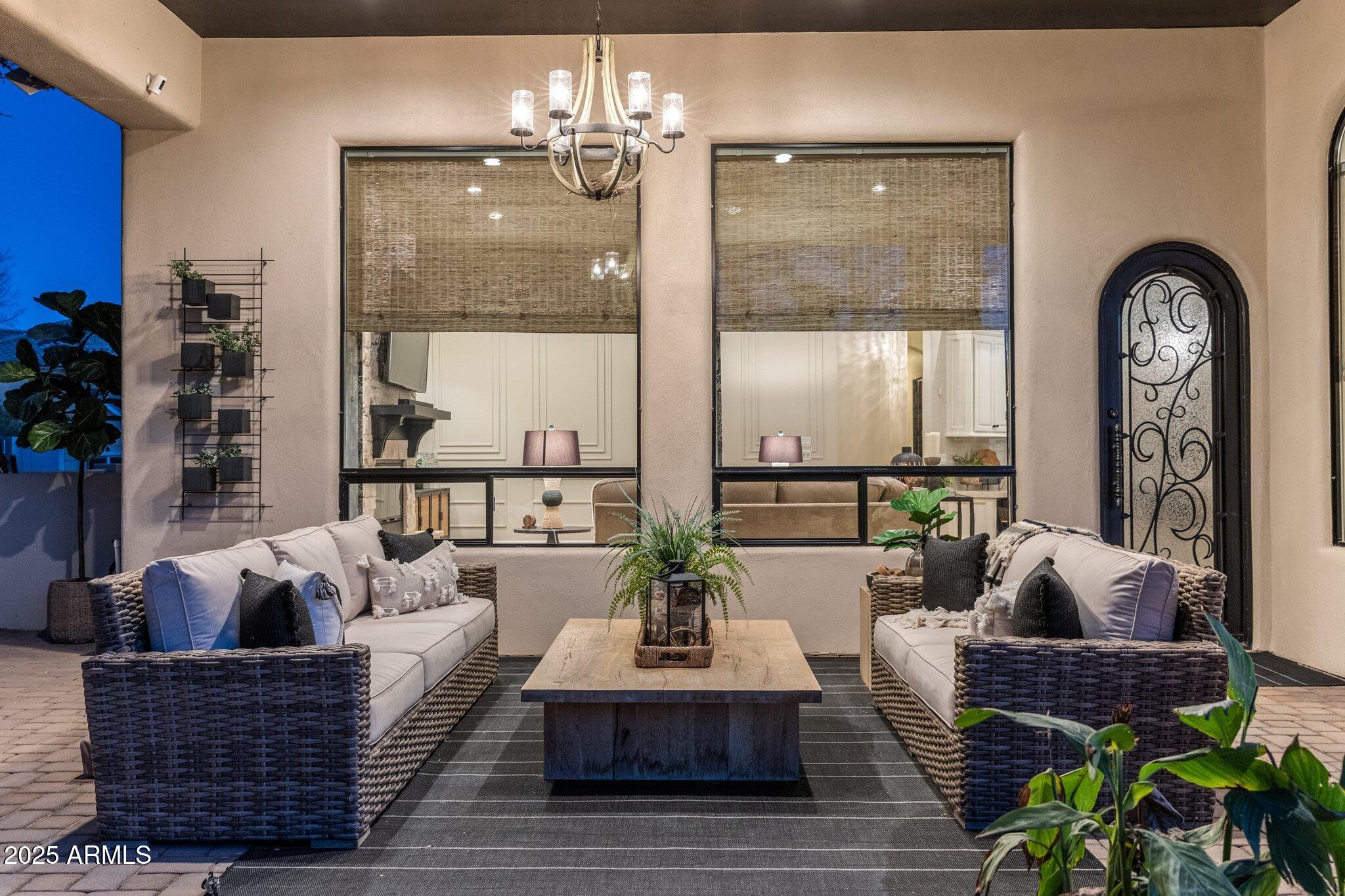 2782 E CITADEL Court