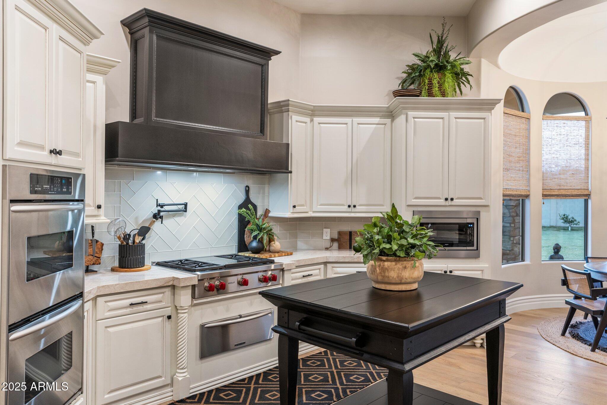 2782 E CITADEL Court