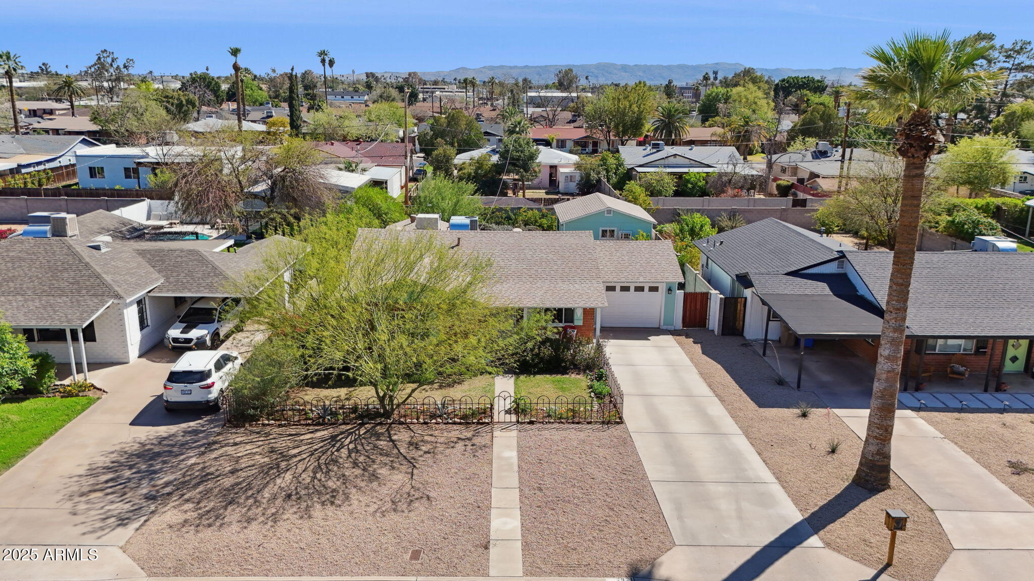 2921 E CHEERY LYNN Road