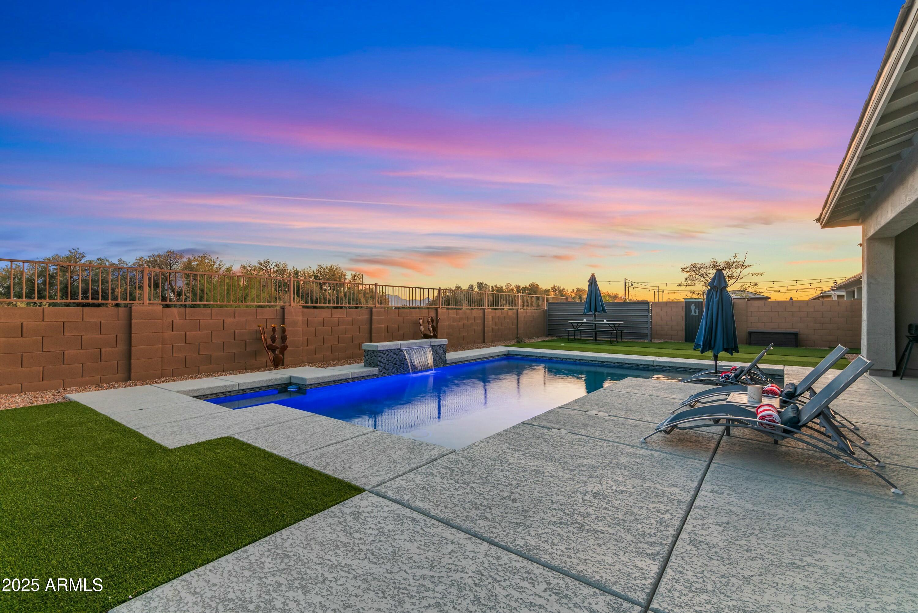 23145 E VIA LAS BRISAS