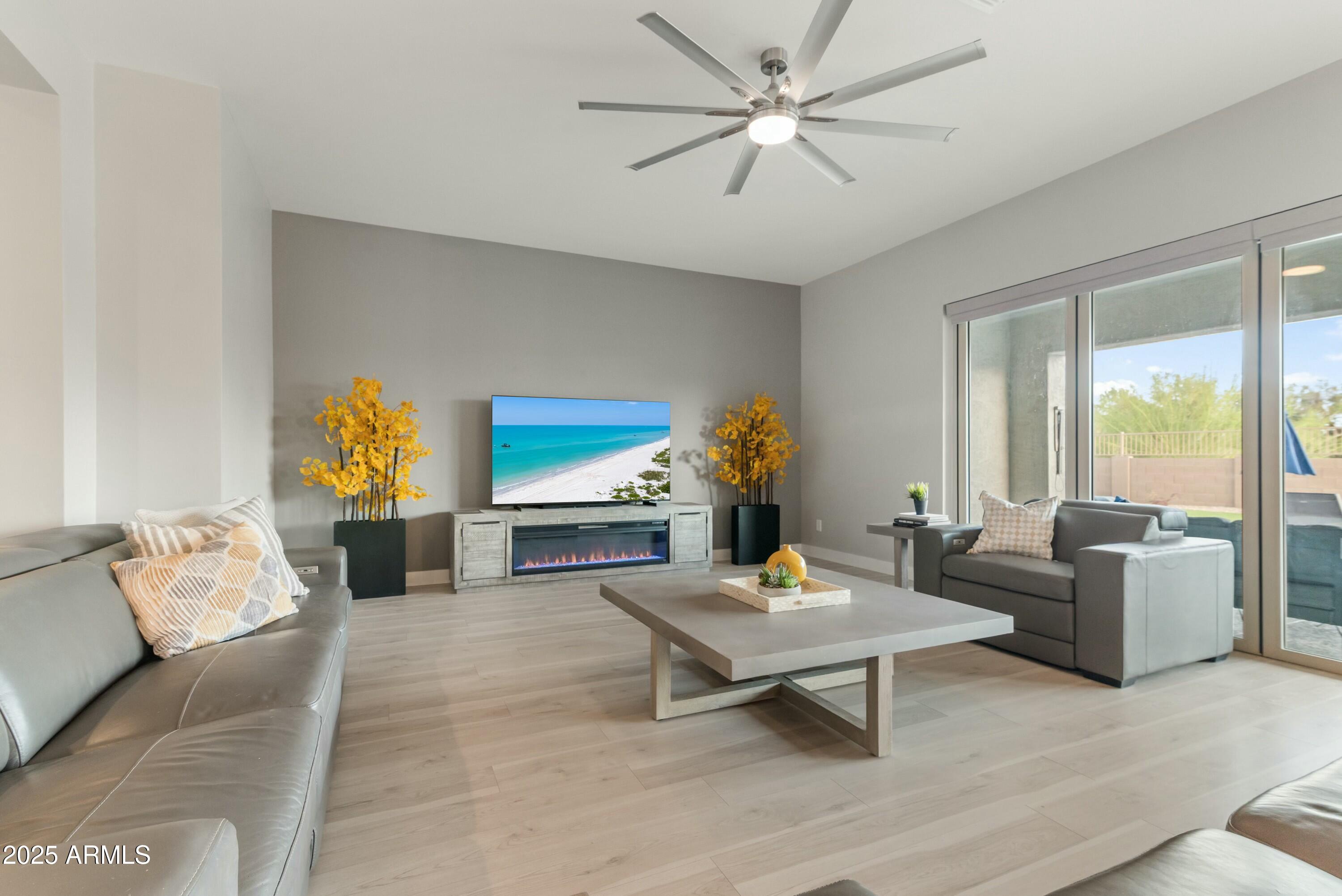 23145 E VIA LAS BRISAS