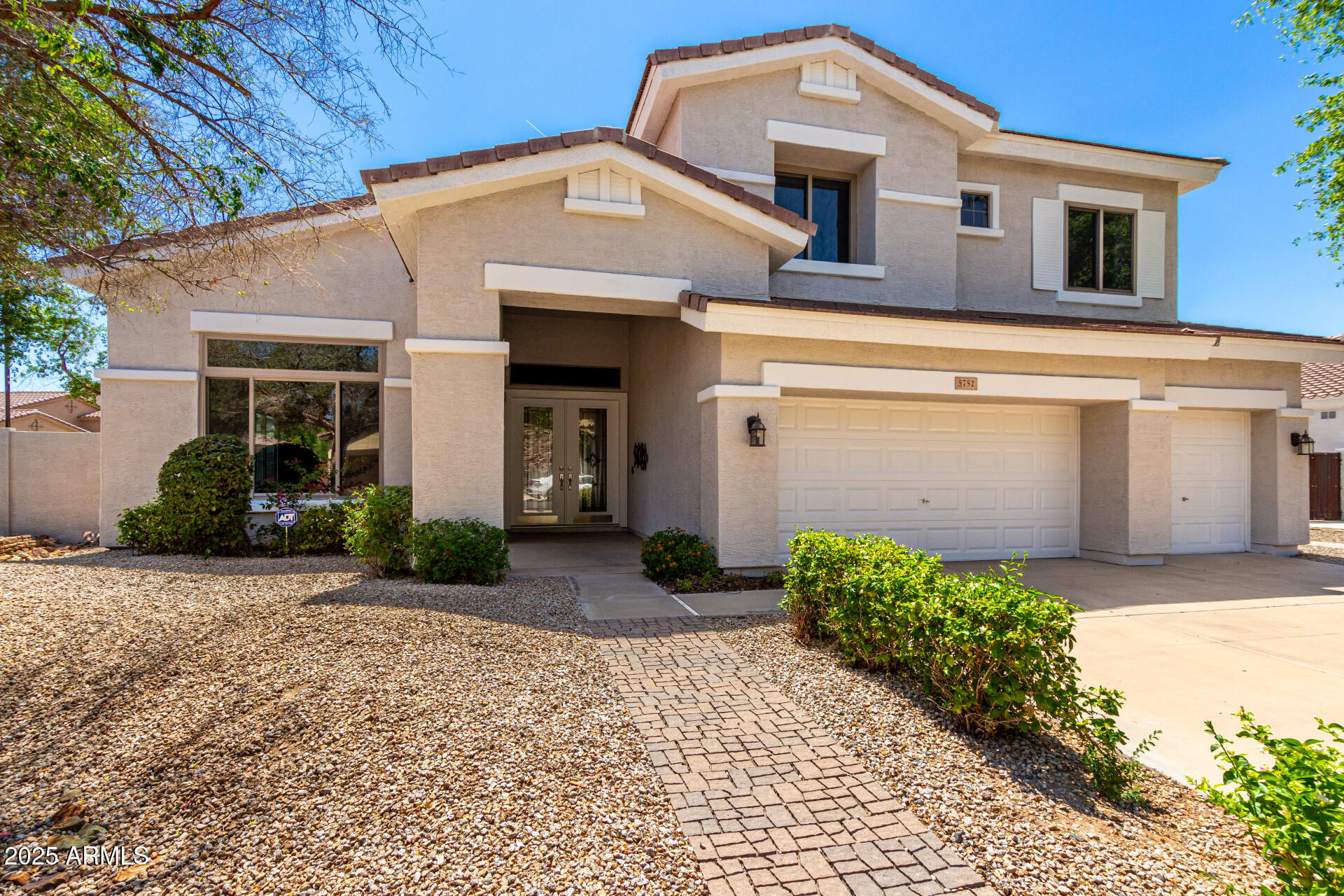 5752 S CROSSBOW Place