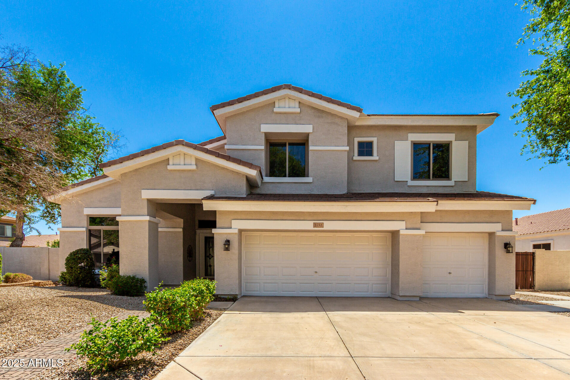 5752 S CROSSBOW Place