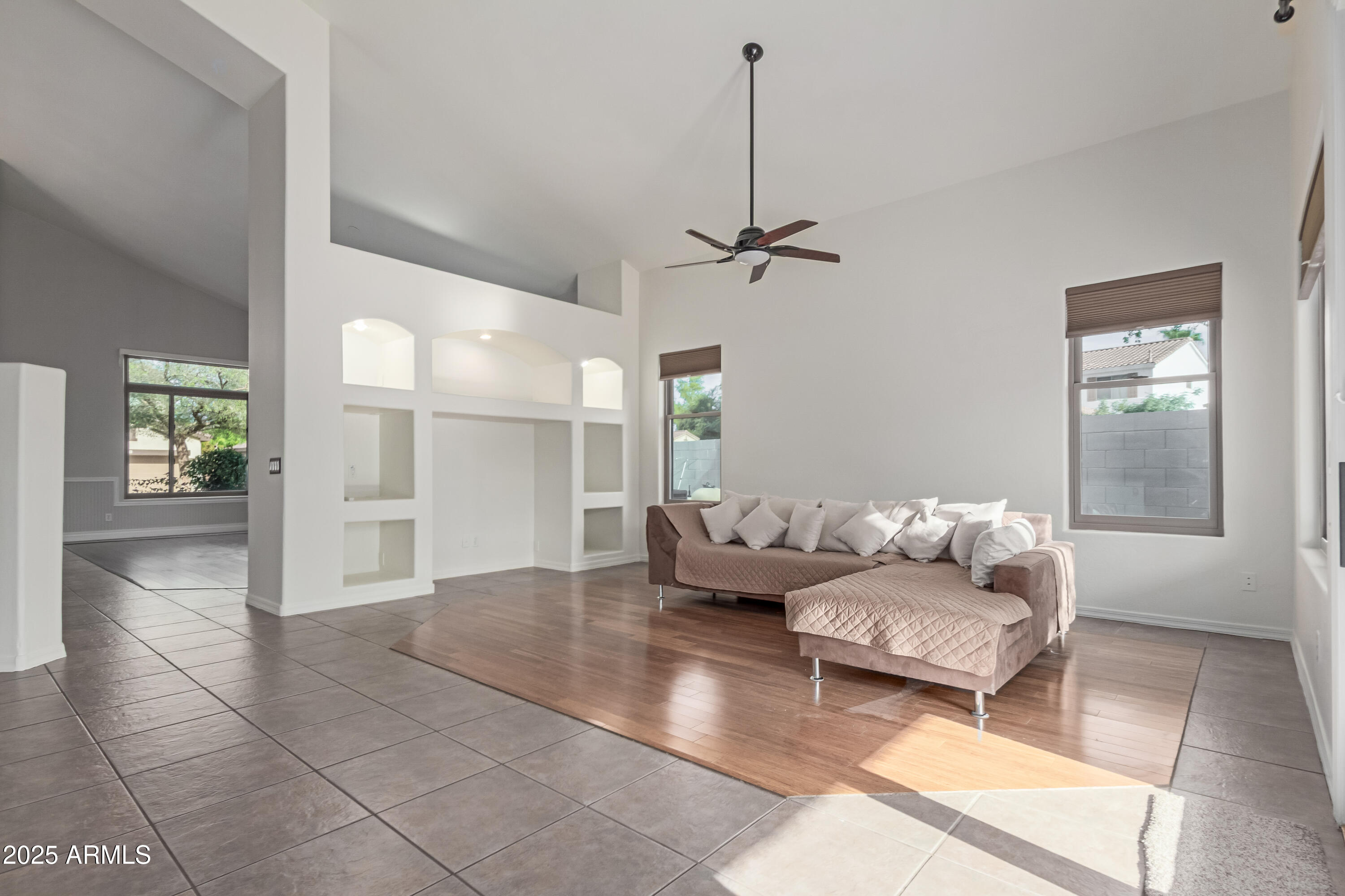 5752 S CROSSBOW Place