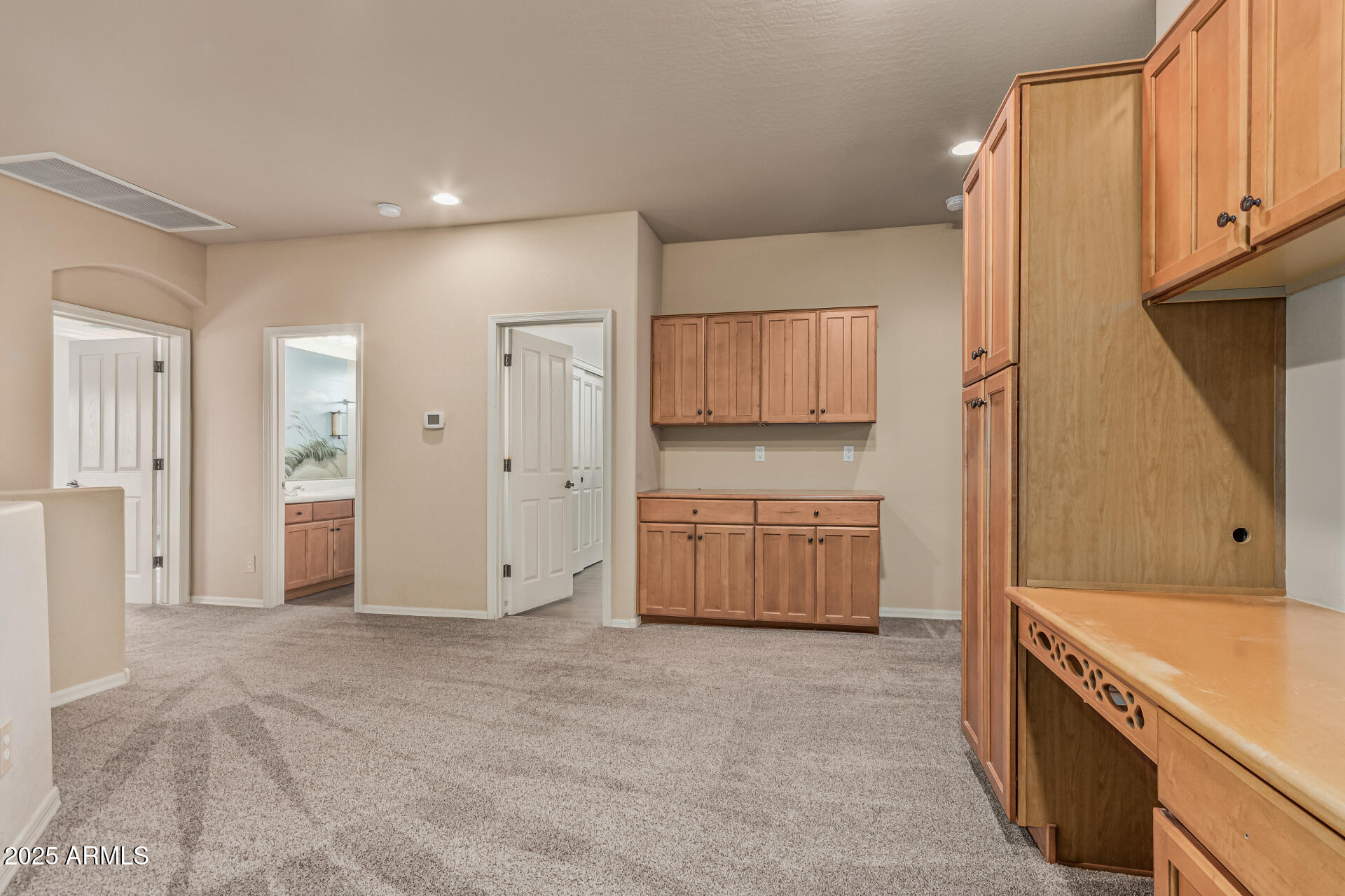 5752 S CROSSBOW Place