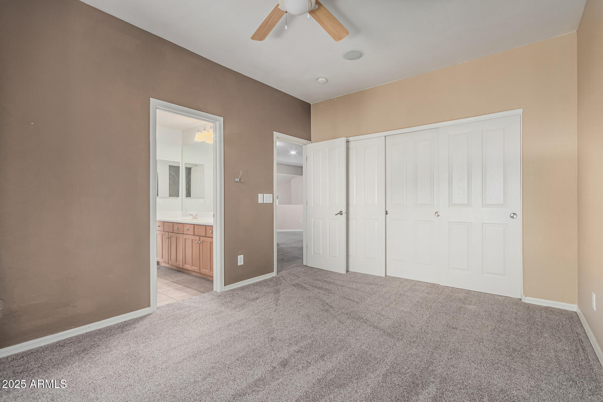 5752 S CROSSBOW Place