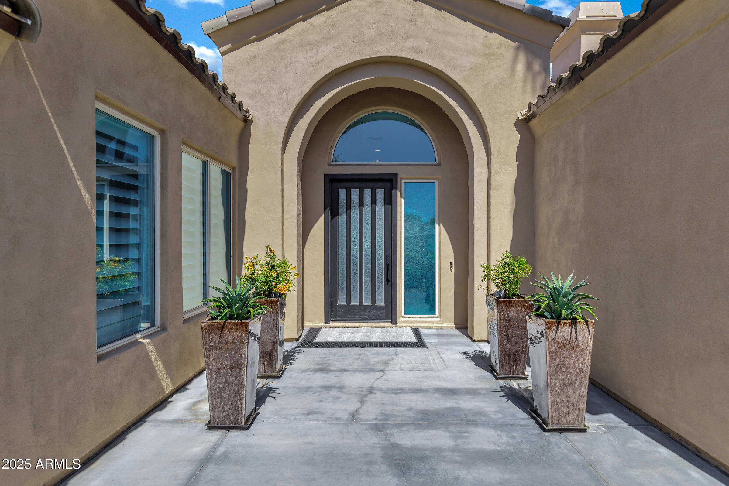 1782 W LYNX Way