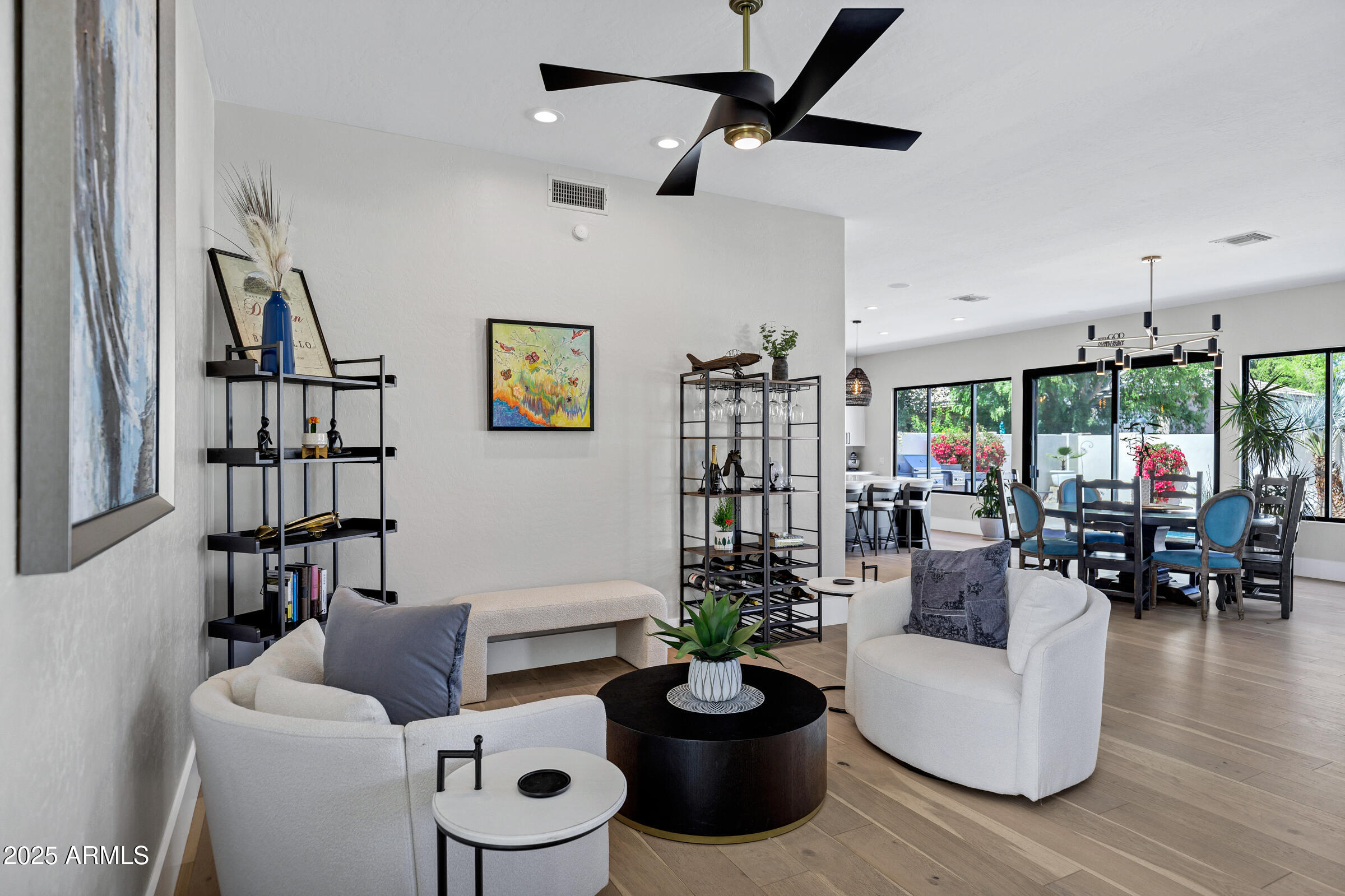1782 W LYNX Way