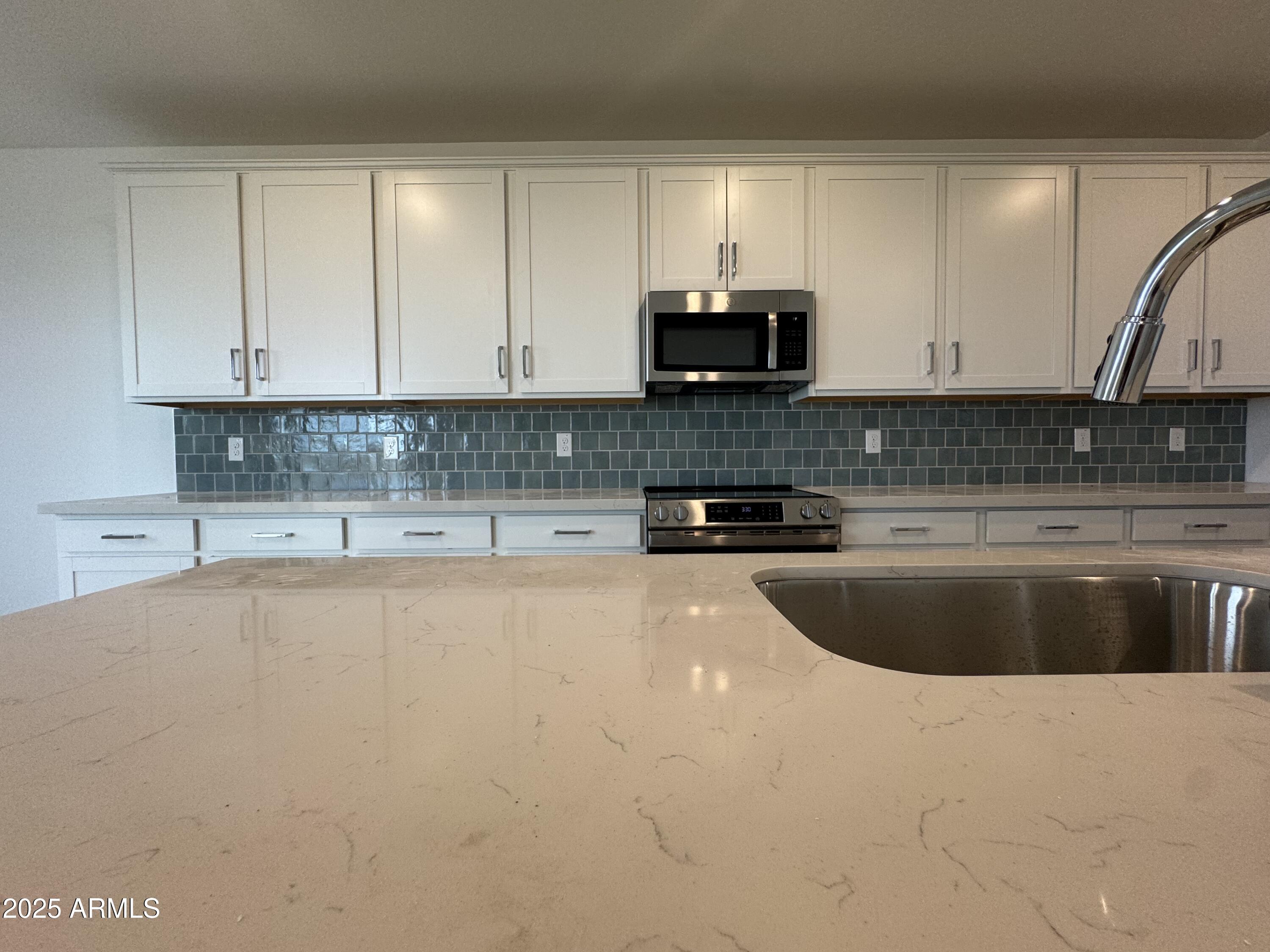15777 W CHERYL Drive