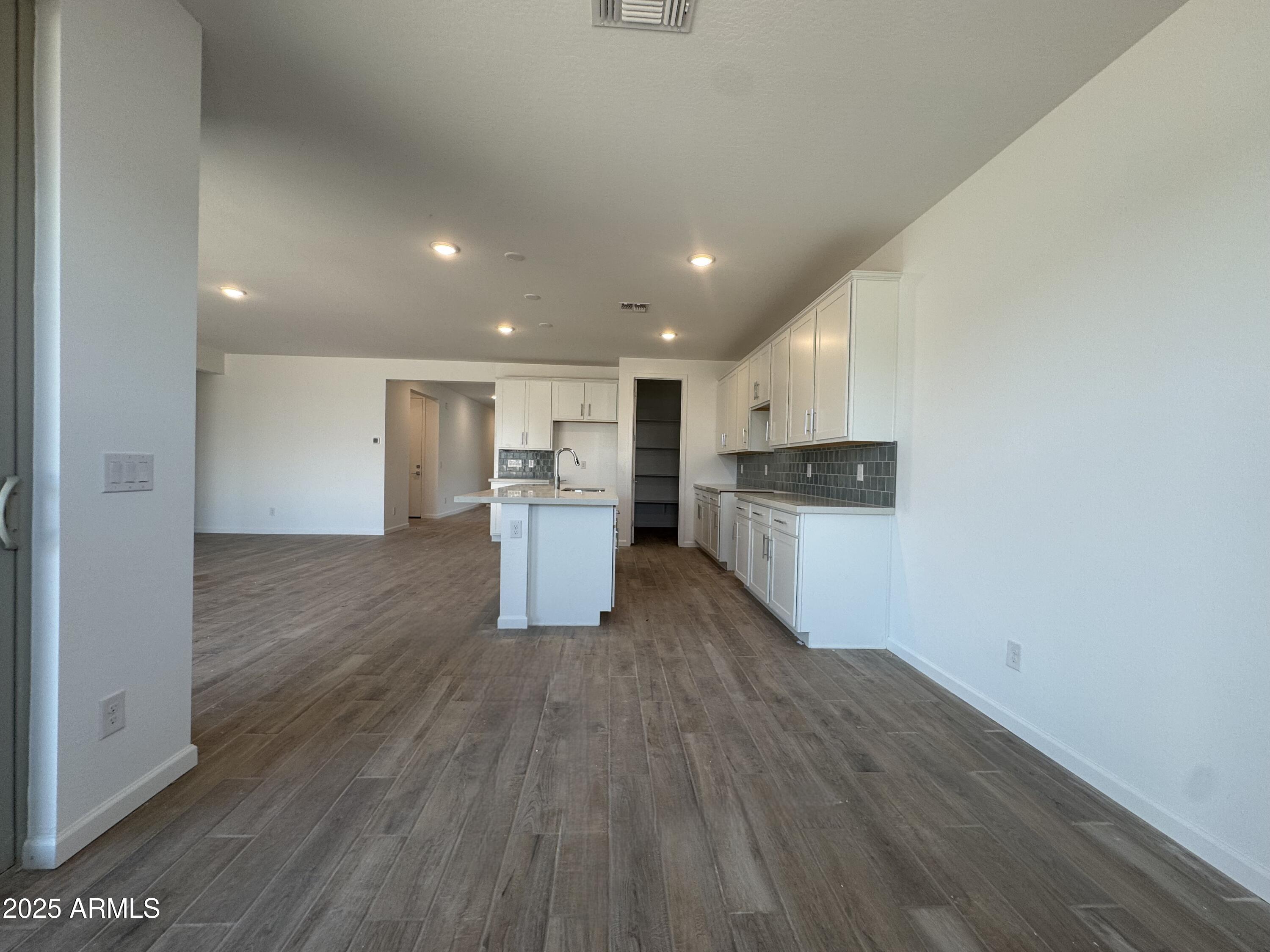 15790 W CHERYL Drive