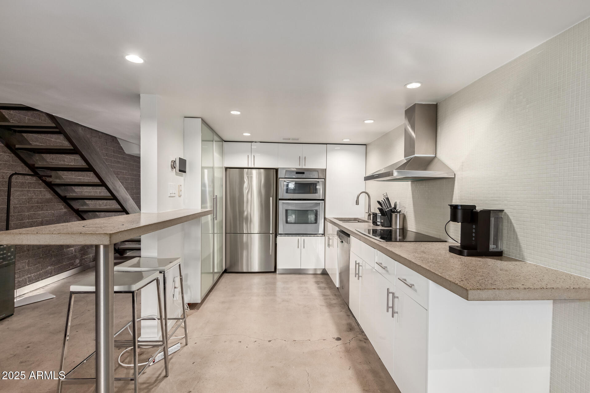 7740 E HEATHERBRAE Avenue, 13