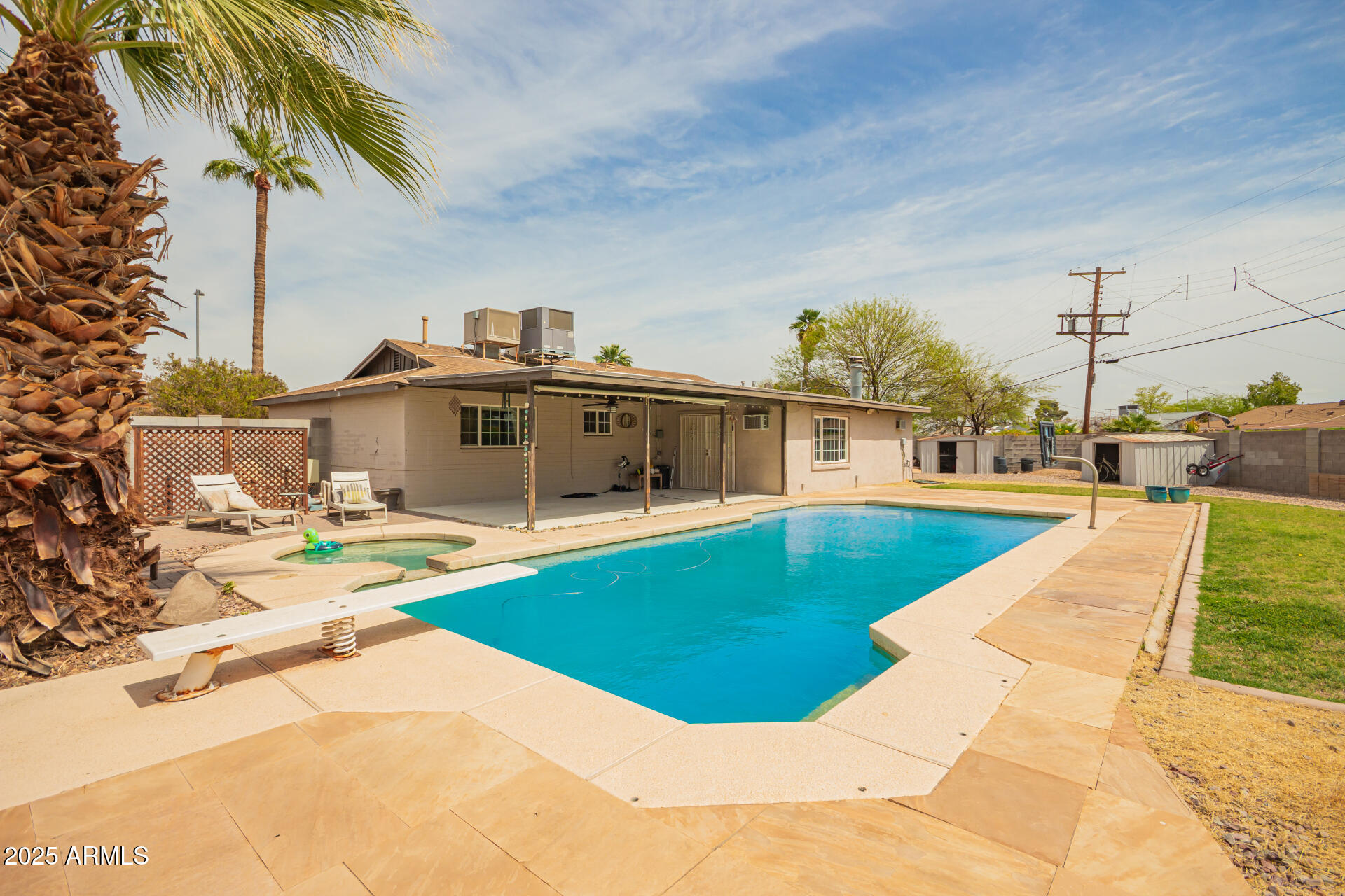 7417 E KIMSEY Lane