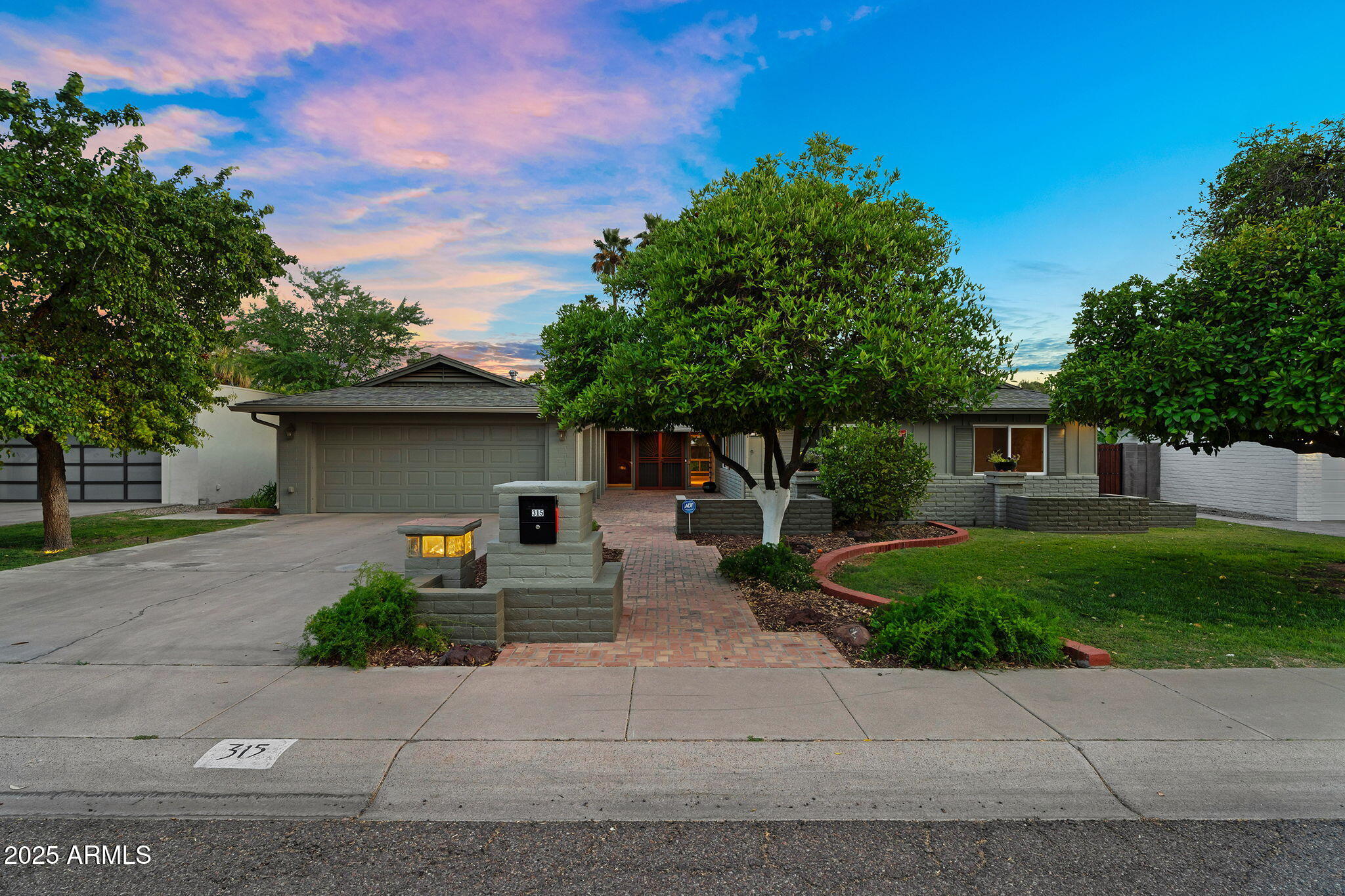 315 E MARLETTE Avenue