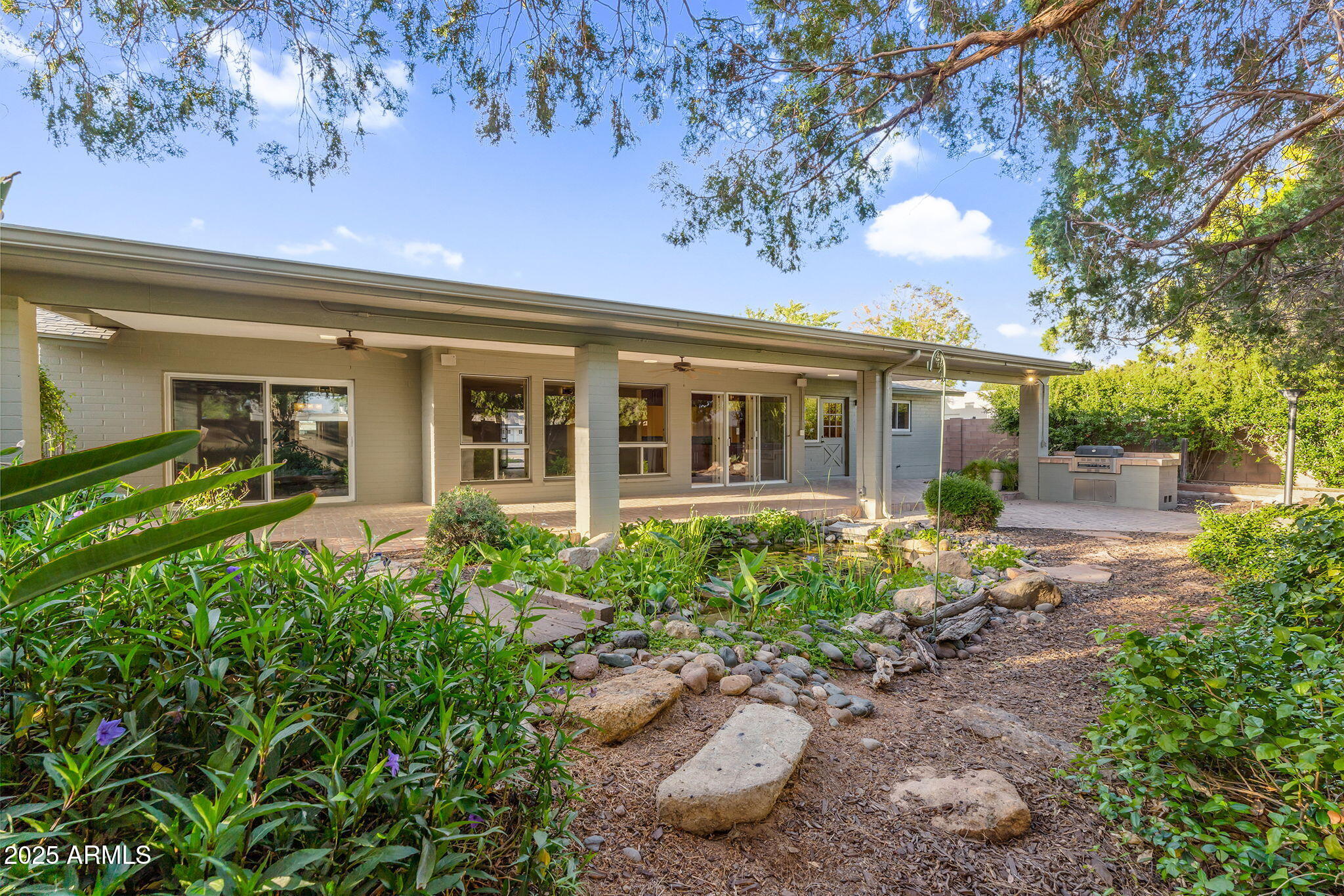 315 E MARLETTE Avenue