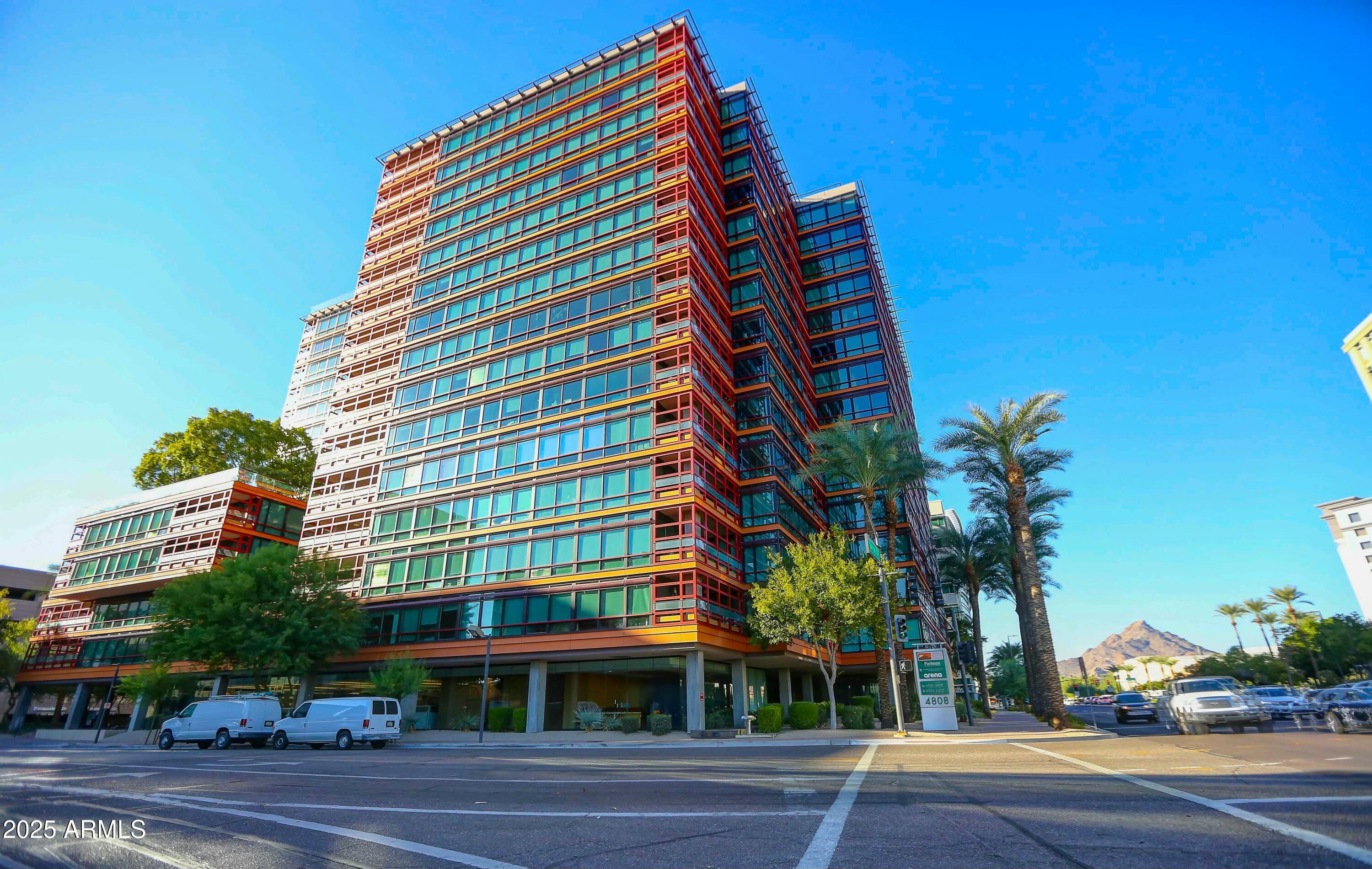 4808 N 24th Street, 527