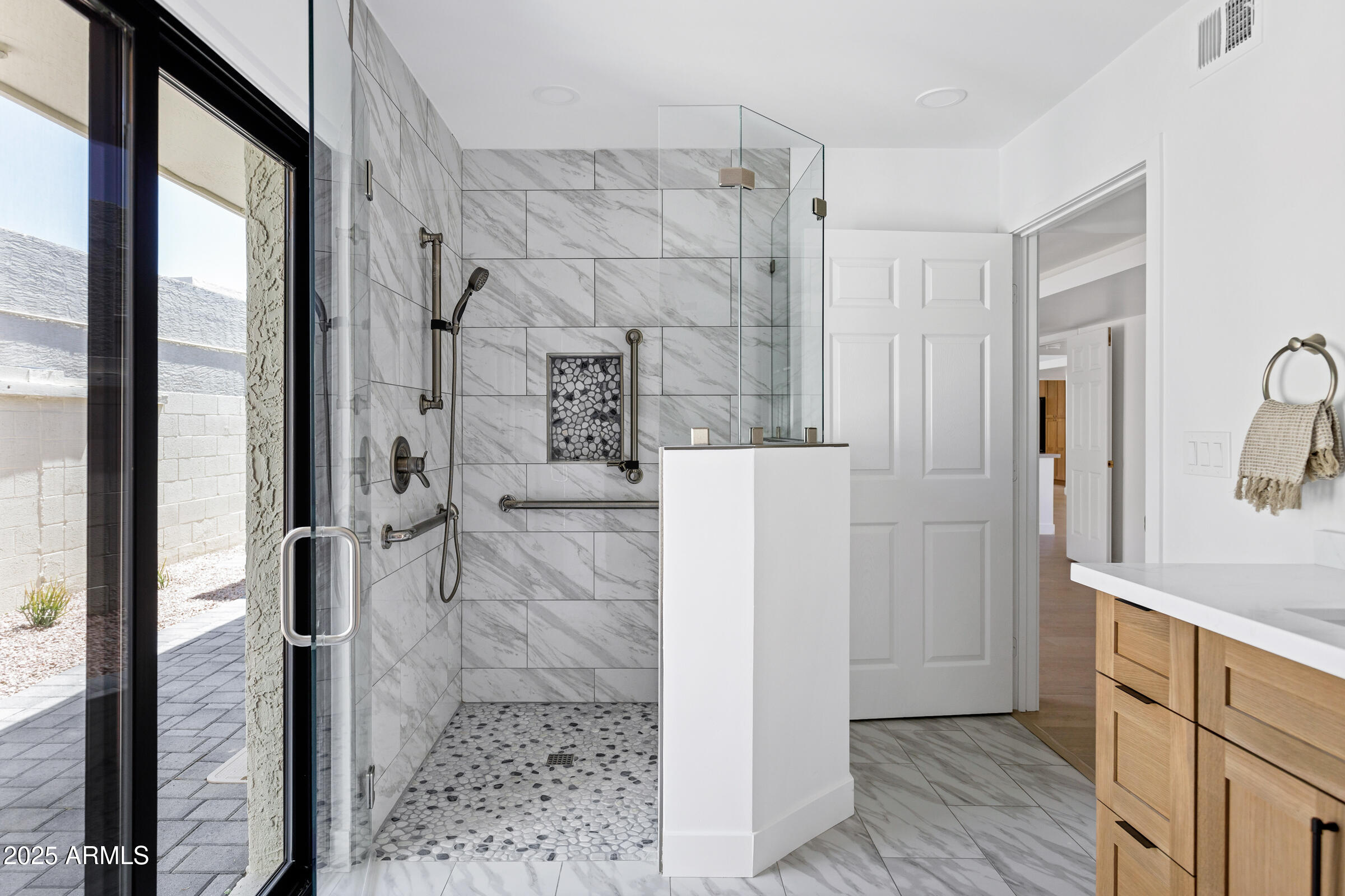 8019 E DEL TIMBRE Drive