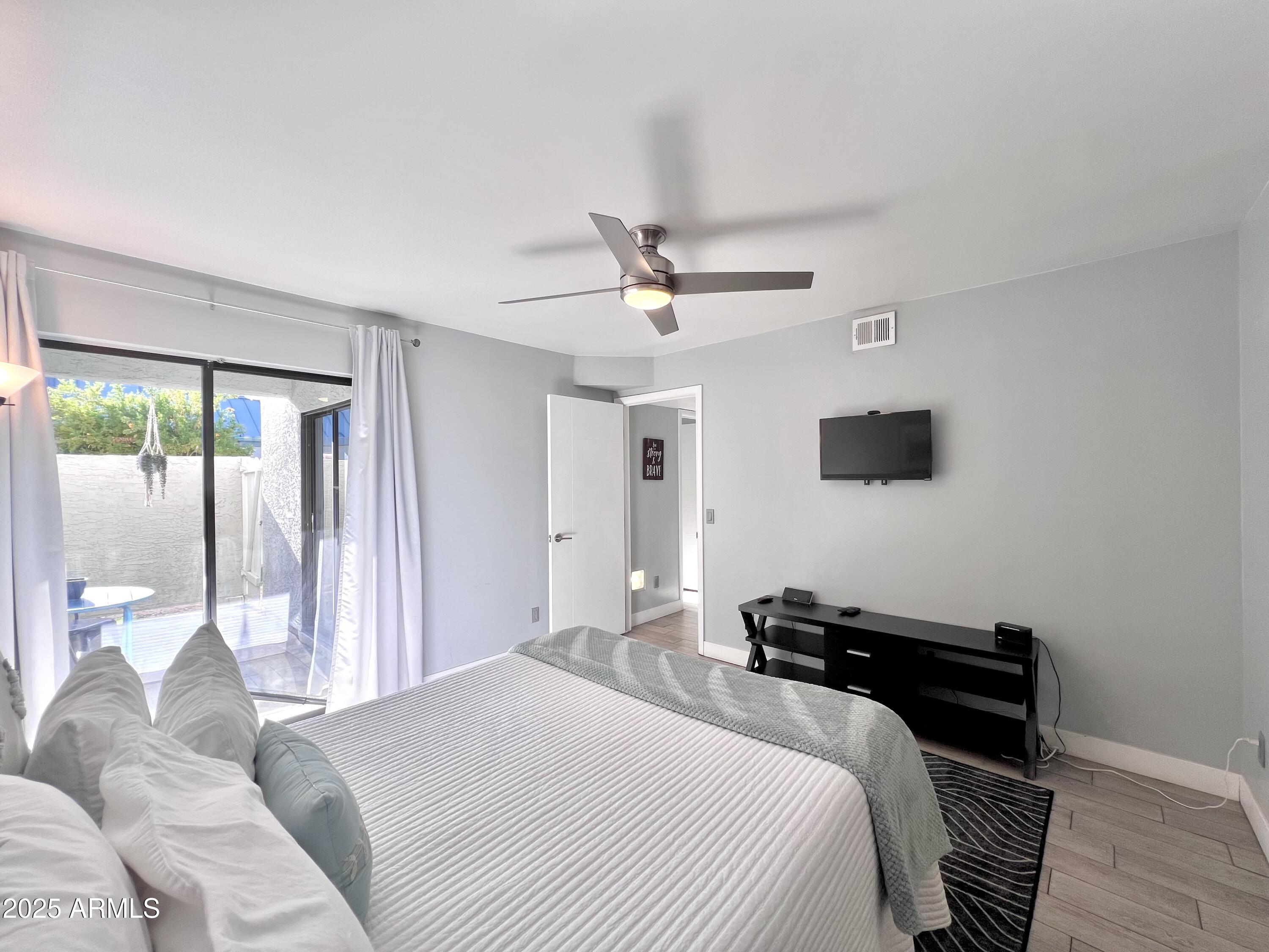 850 S RIVER Drive, 1085