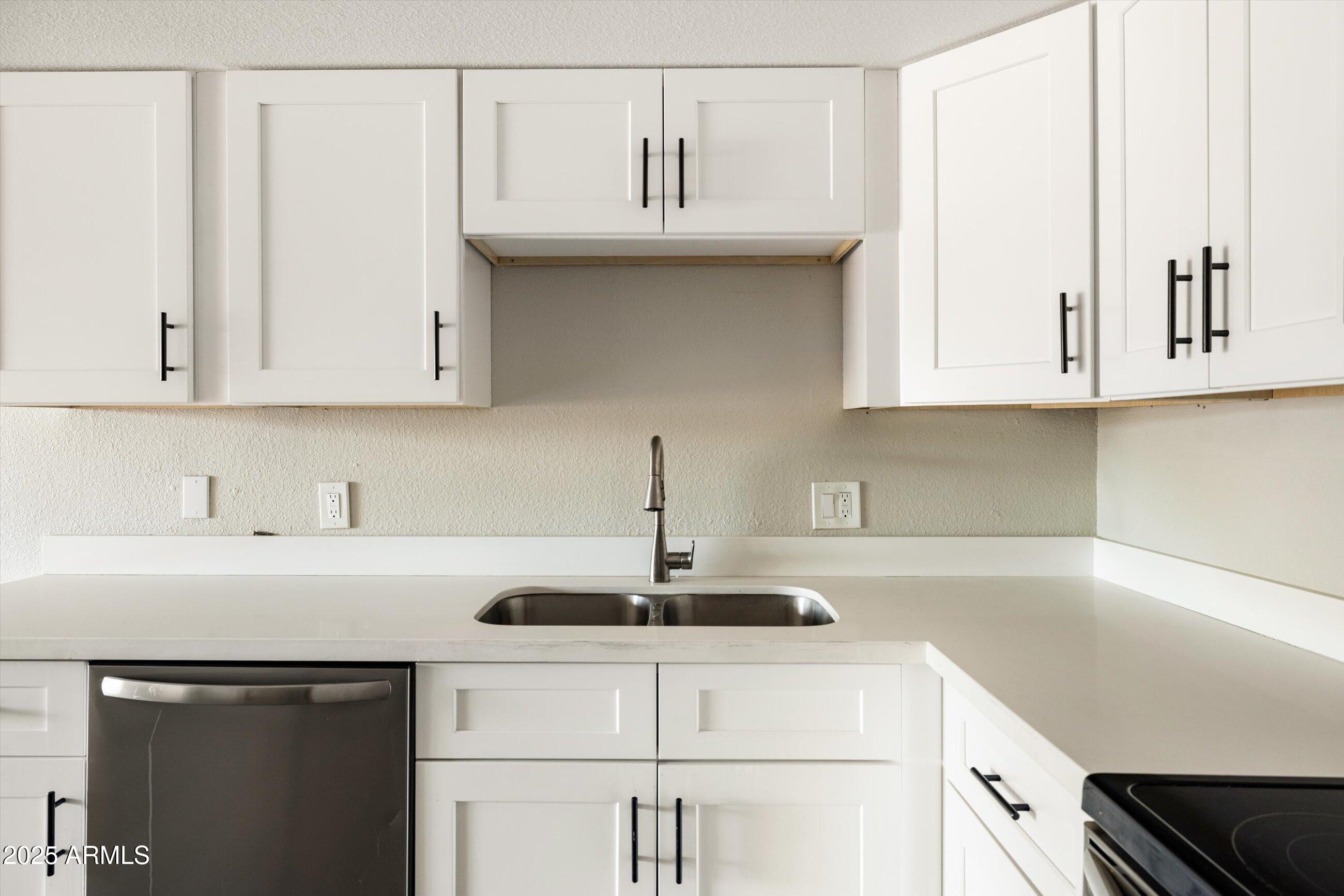 7920 E CAMELBACK Road, 110