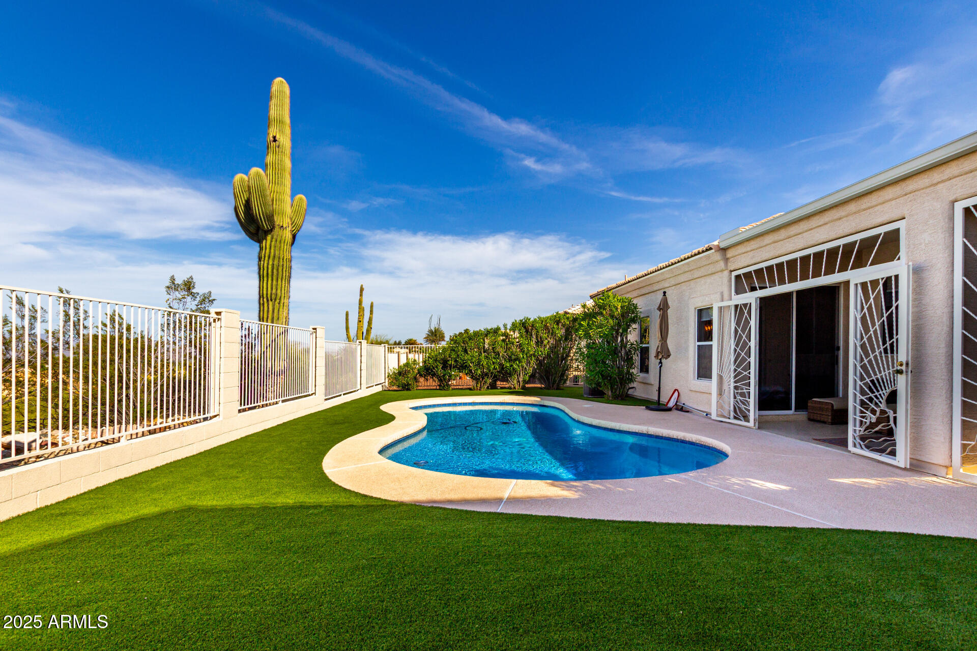 16032 E GLENVIEW Drive