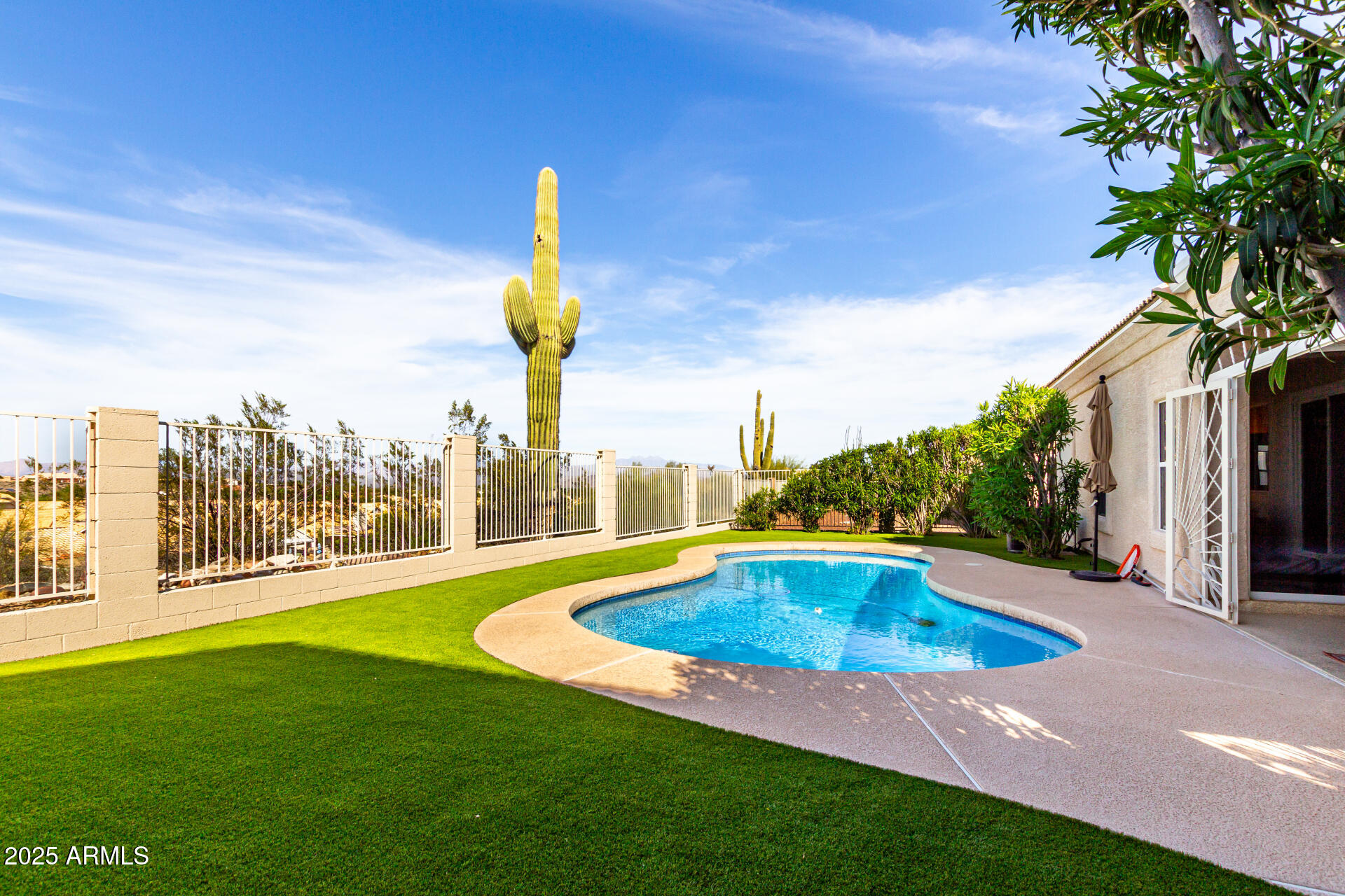 16032 E GLENVIEW Drive