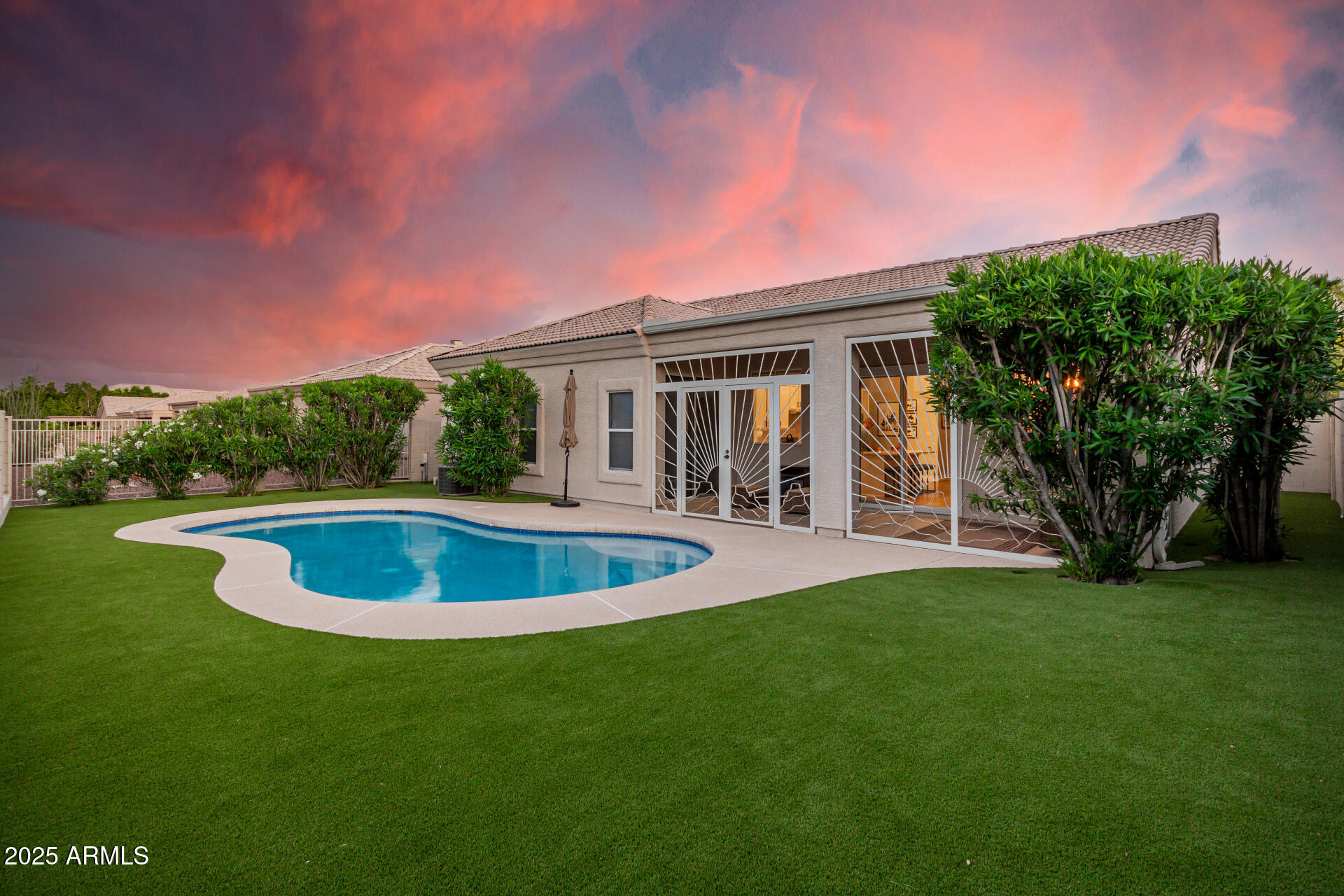 16032 E GLENVIEW Drive