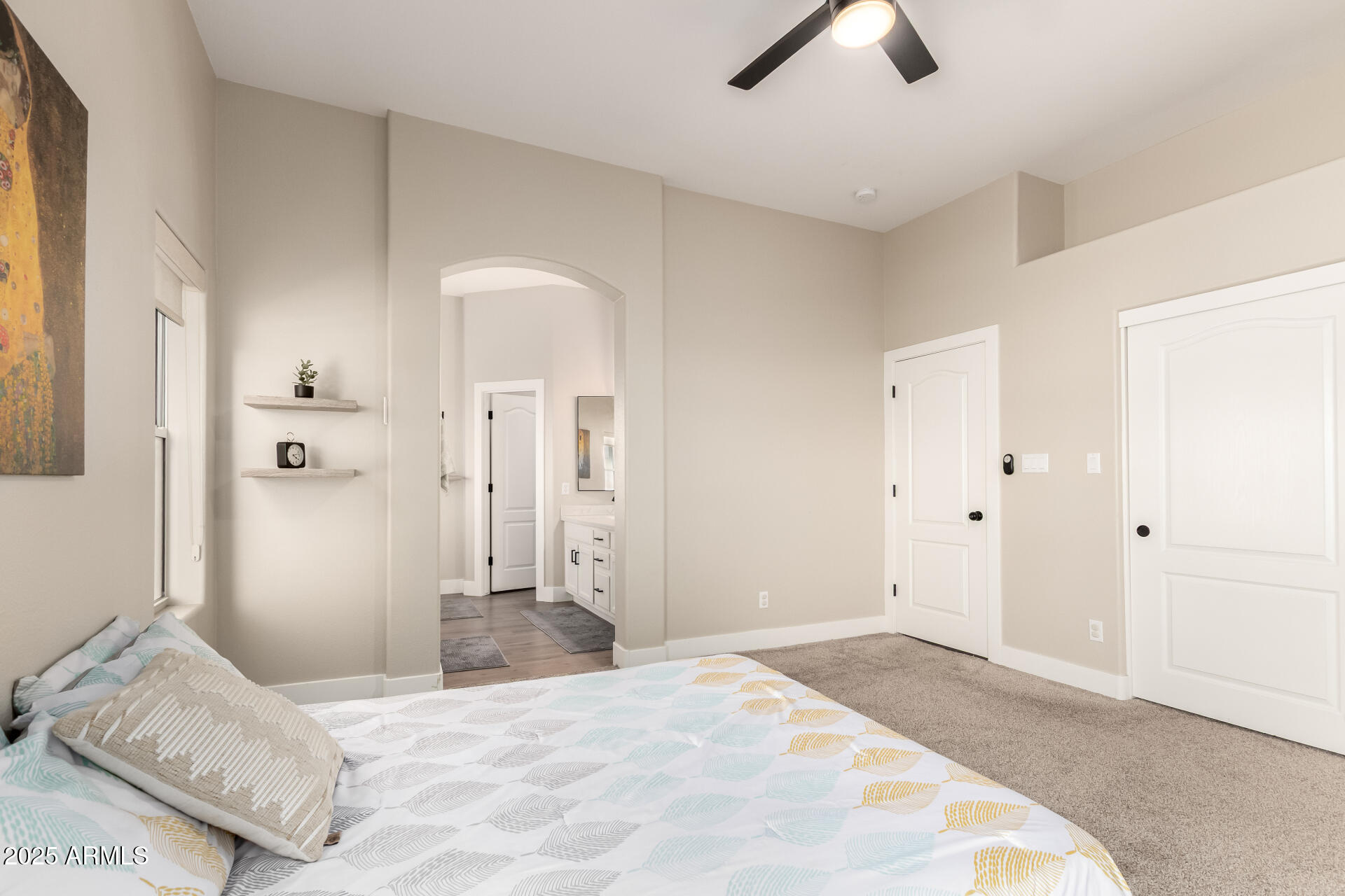 16032 E GLENVIEW Drive