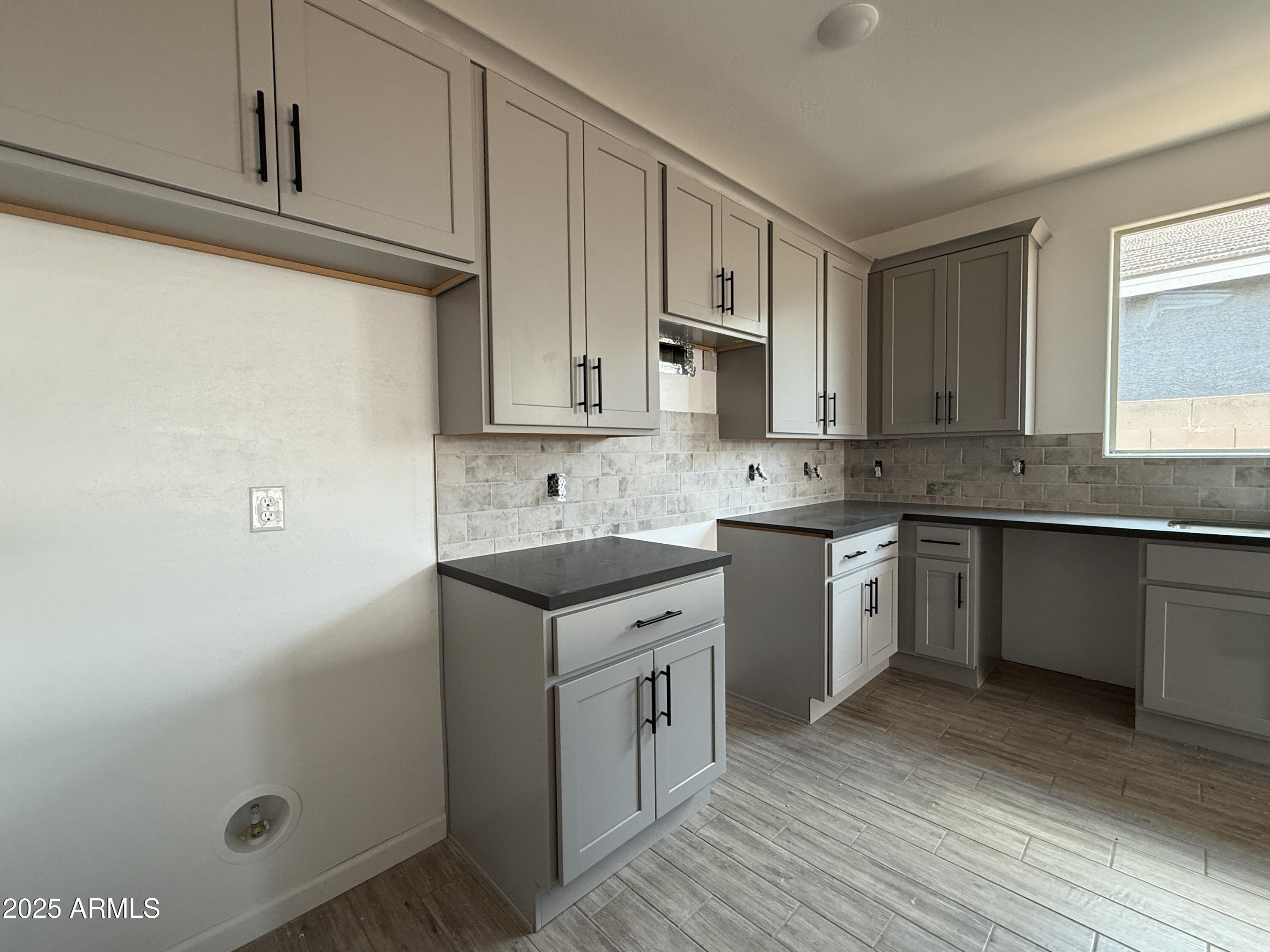 9539 W PARKWAY Drive