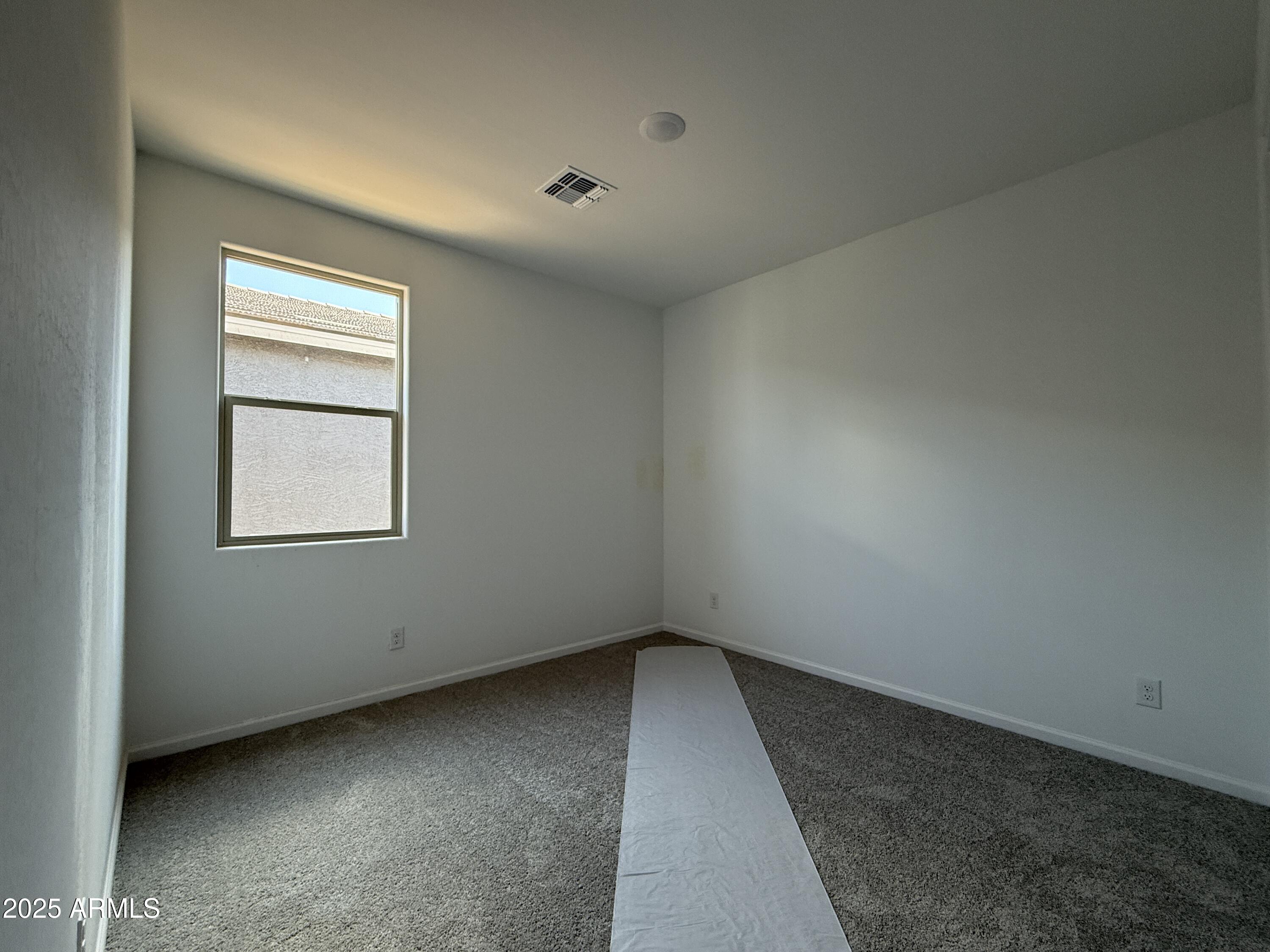 9539 W PARKWAY Drive