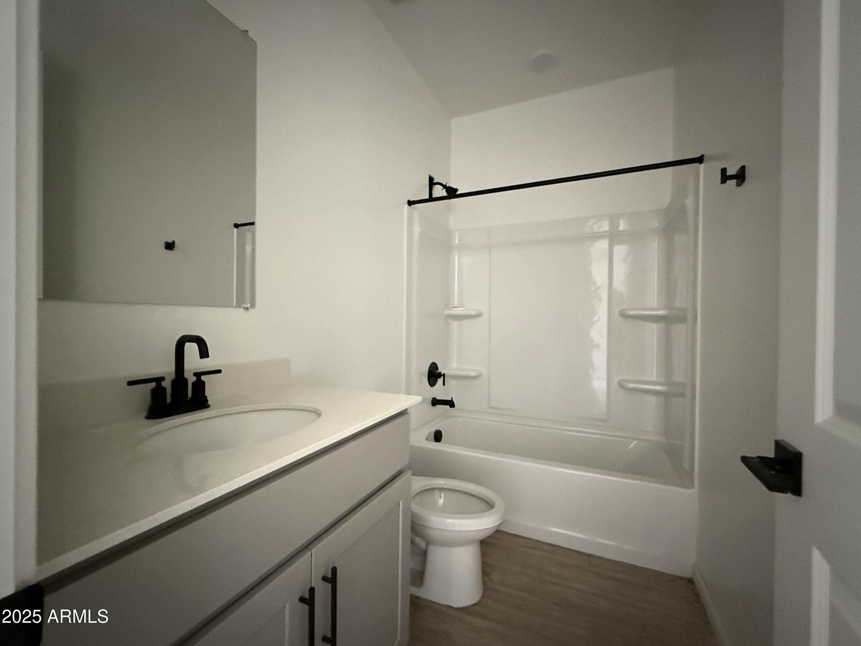 9539 W PARKWAY Drive