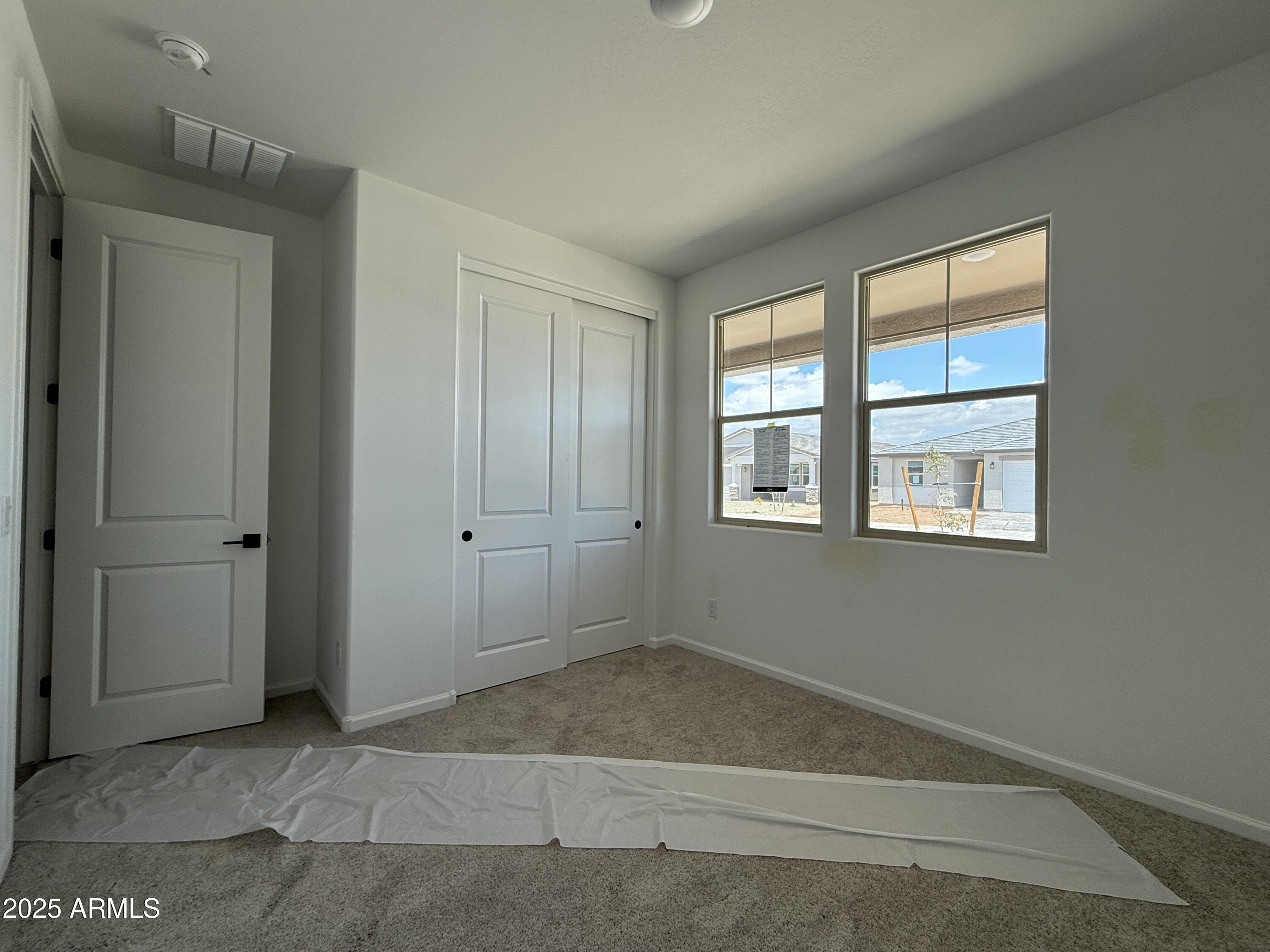 9539 W PARKWAY Drive