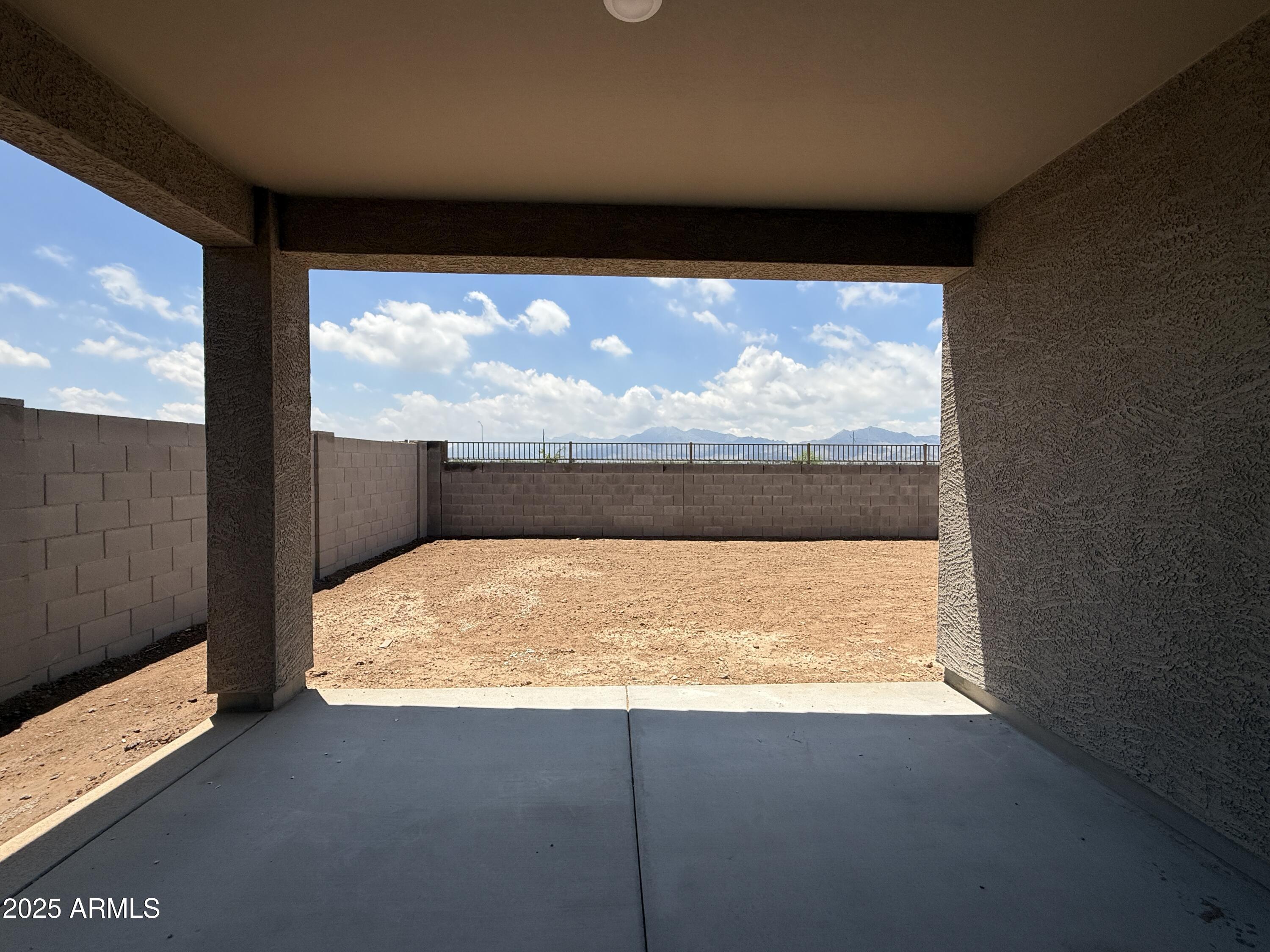 9539 W PARKWAY Drive