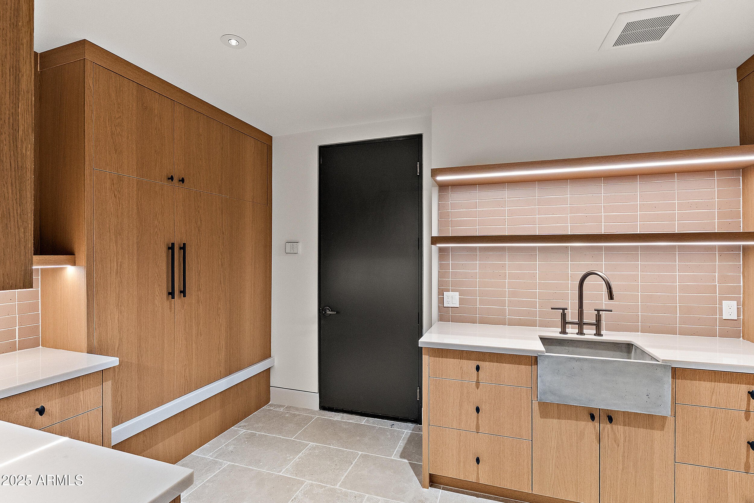 4536 E FOOTHILL Drive