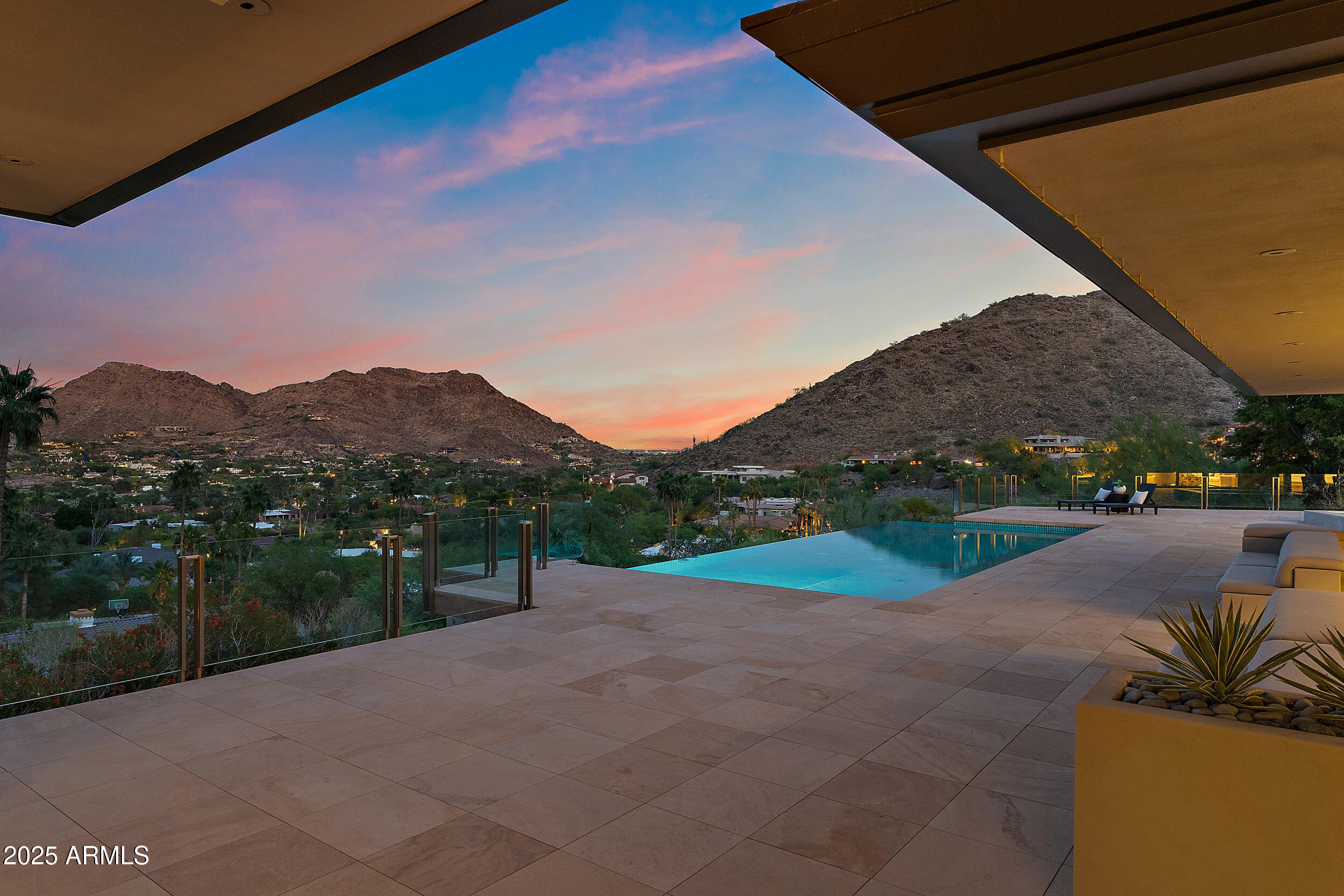 4536 E FOOTHILL Drive