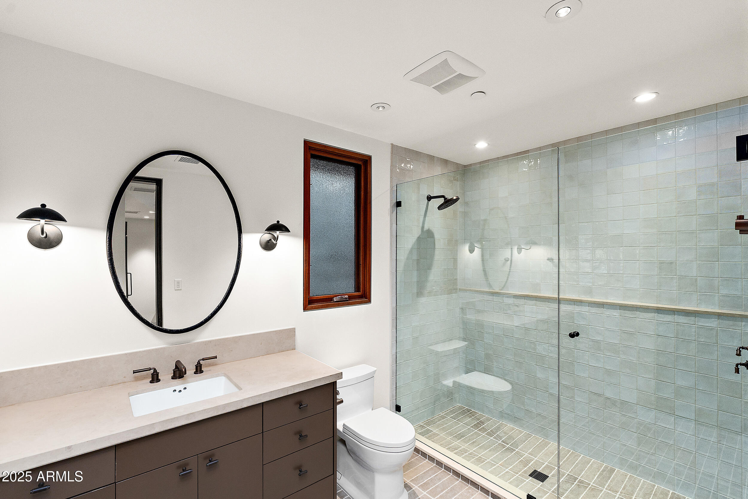 4536 E FOOTHILL Drive