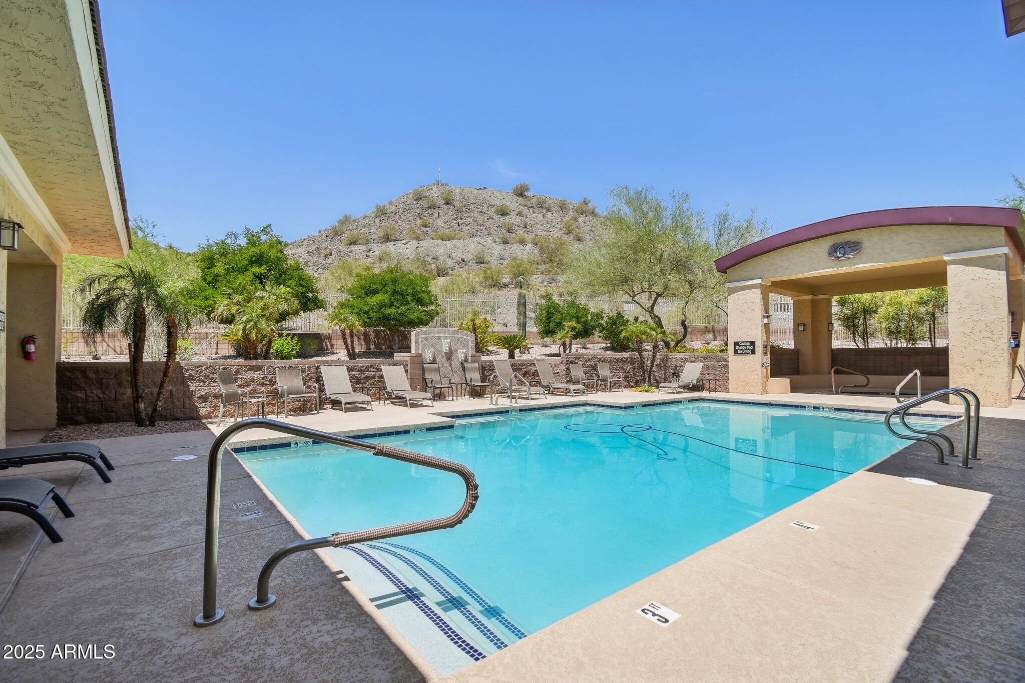 9820 N Central Avenue, 234