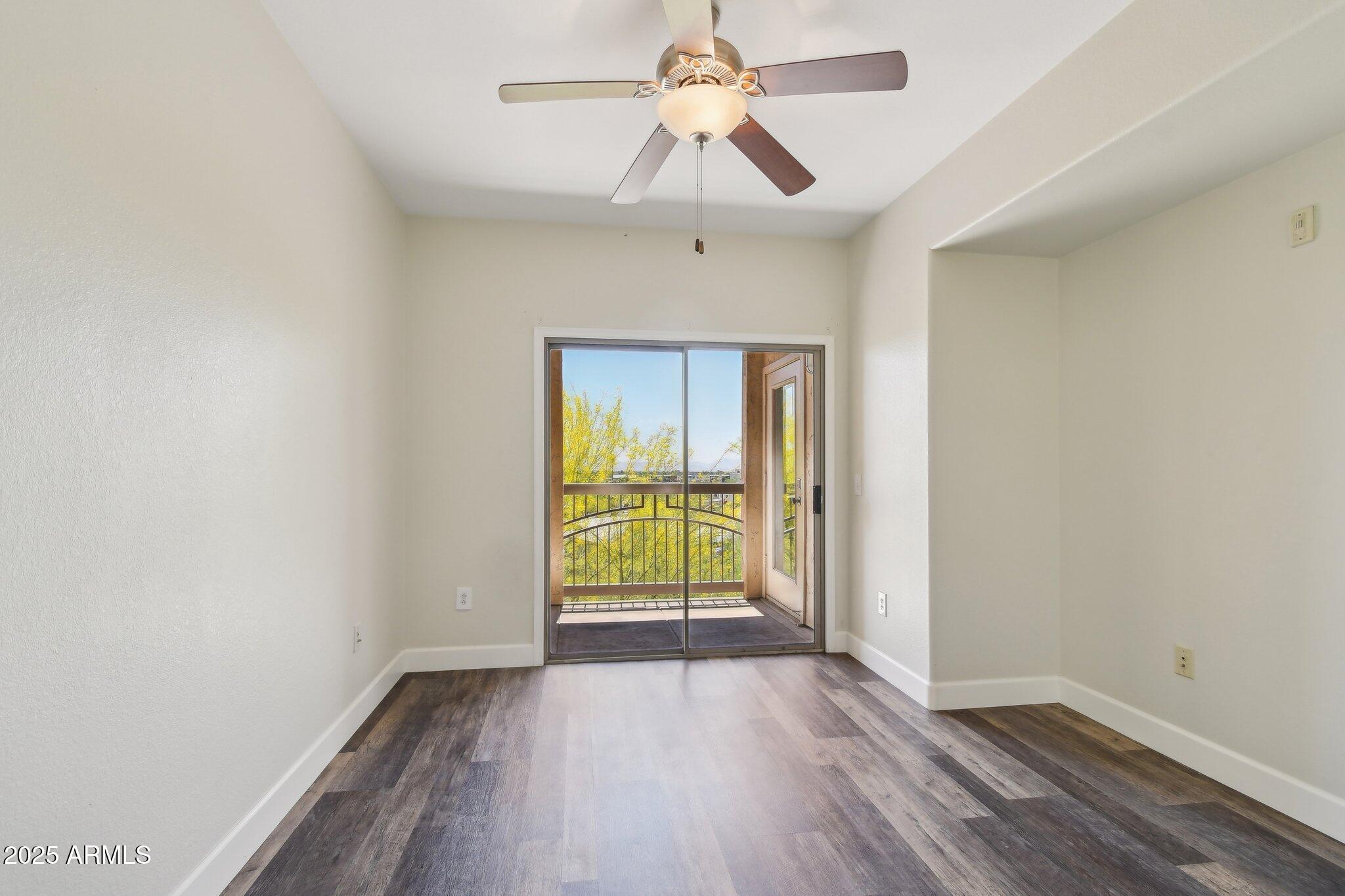 9820 N Central Avenue, 234