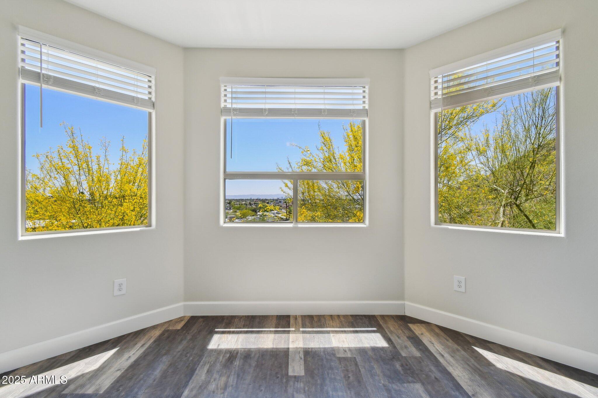 9820 N Central Avenue, 234